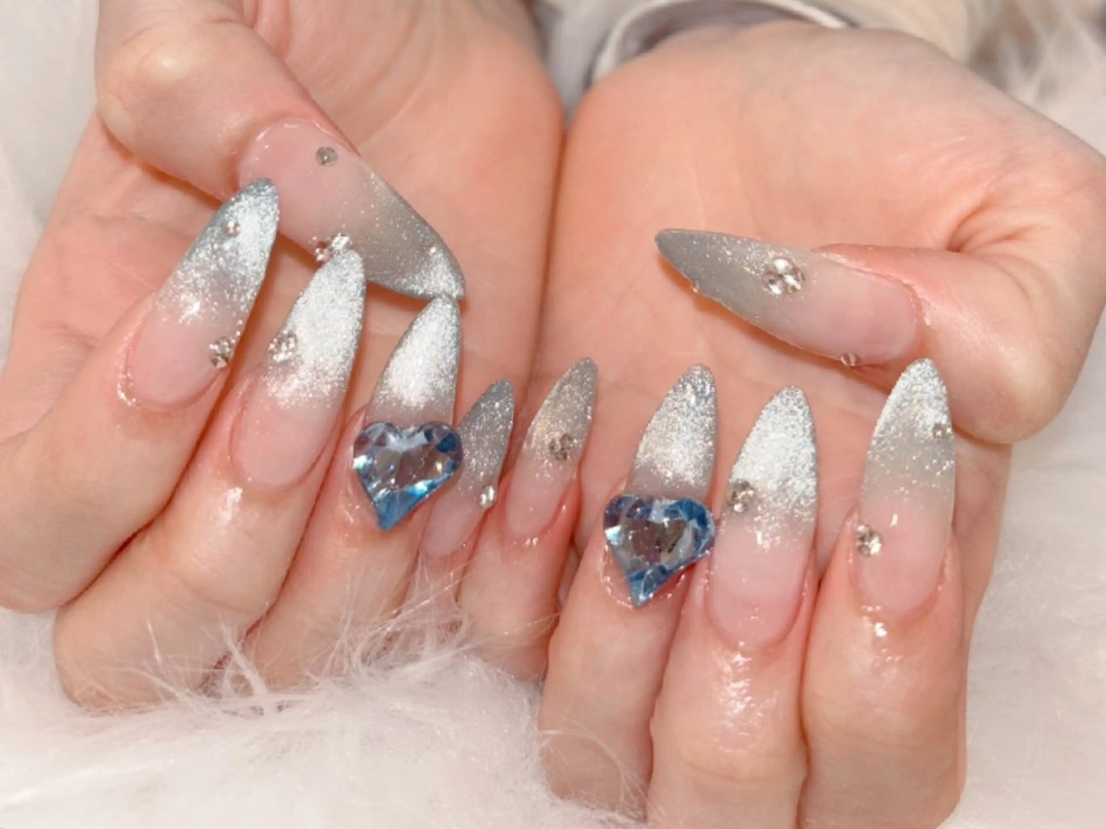 ネイル ネイルサロン Easenのネイルデザイン