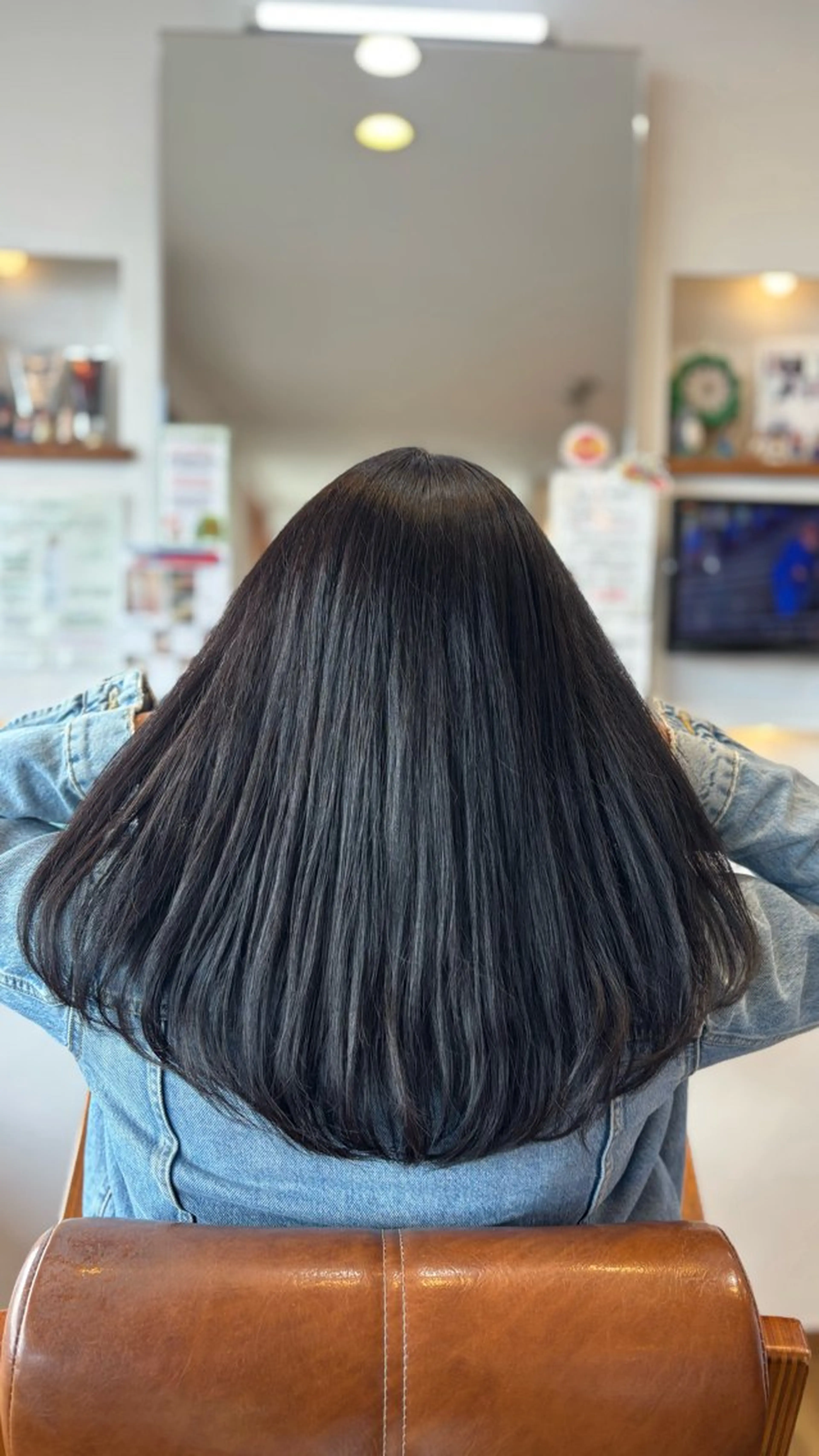 セミロング カラー 心cocoro ✩JURA✩のヘアスタイル