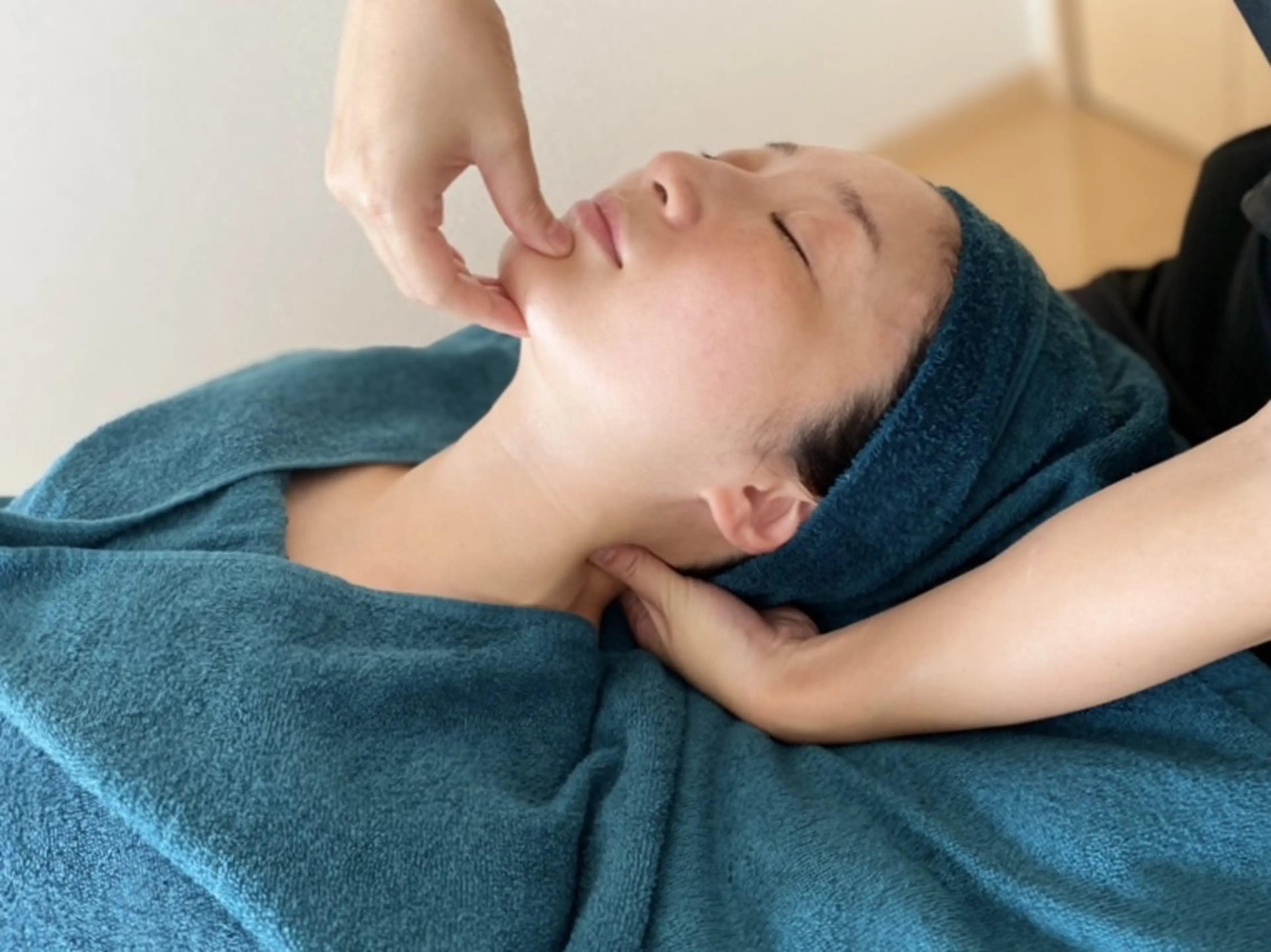 【小顔コルギ＋オーダーメイドボディ】モニターコース　150分の写真