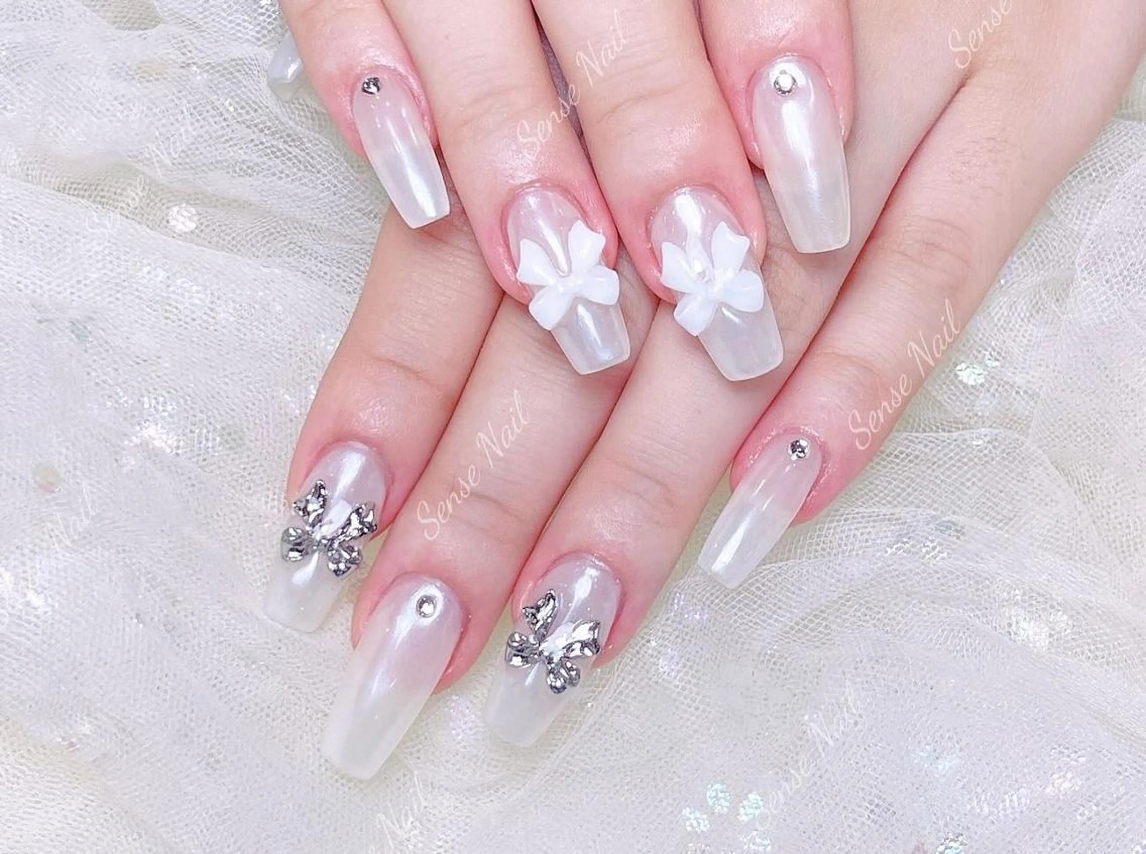 ネイル ハンドネイル ハンドケア 🦋Yumiio 🦋のネイルデザイン
