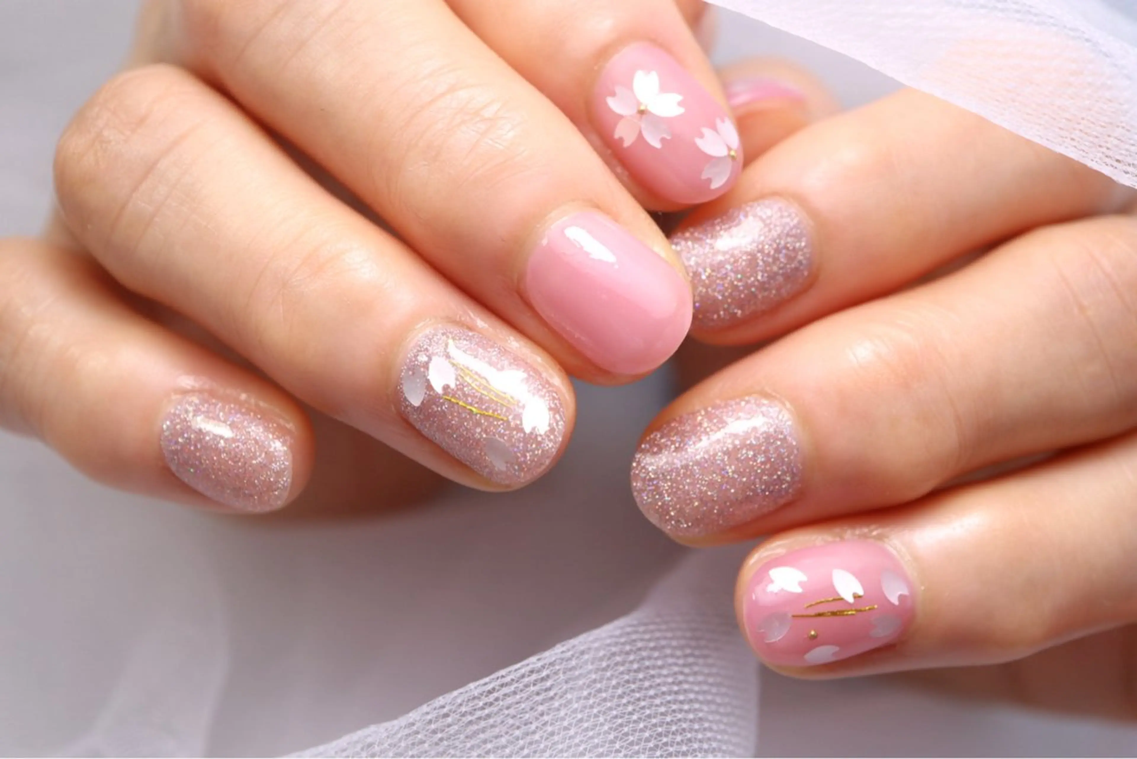 ネイル nailsalon Manina齋藤愛美のネイルデザイン