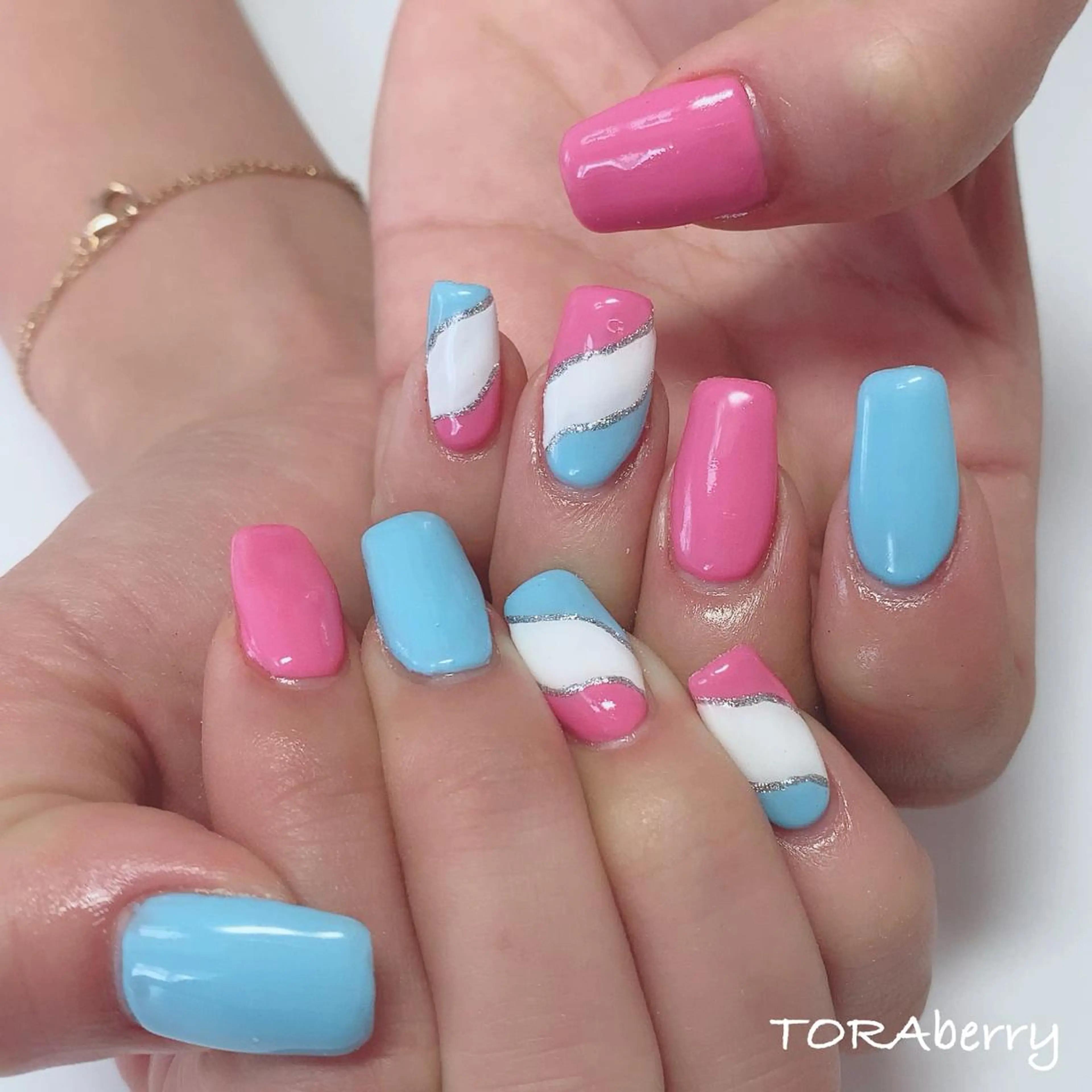 ネイル ネイリスト なつみのネイルデザイン