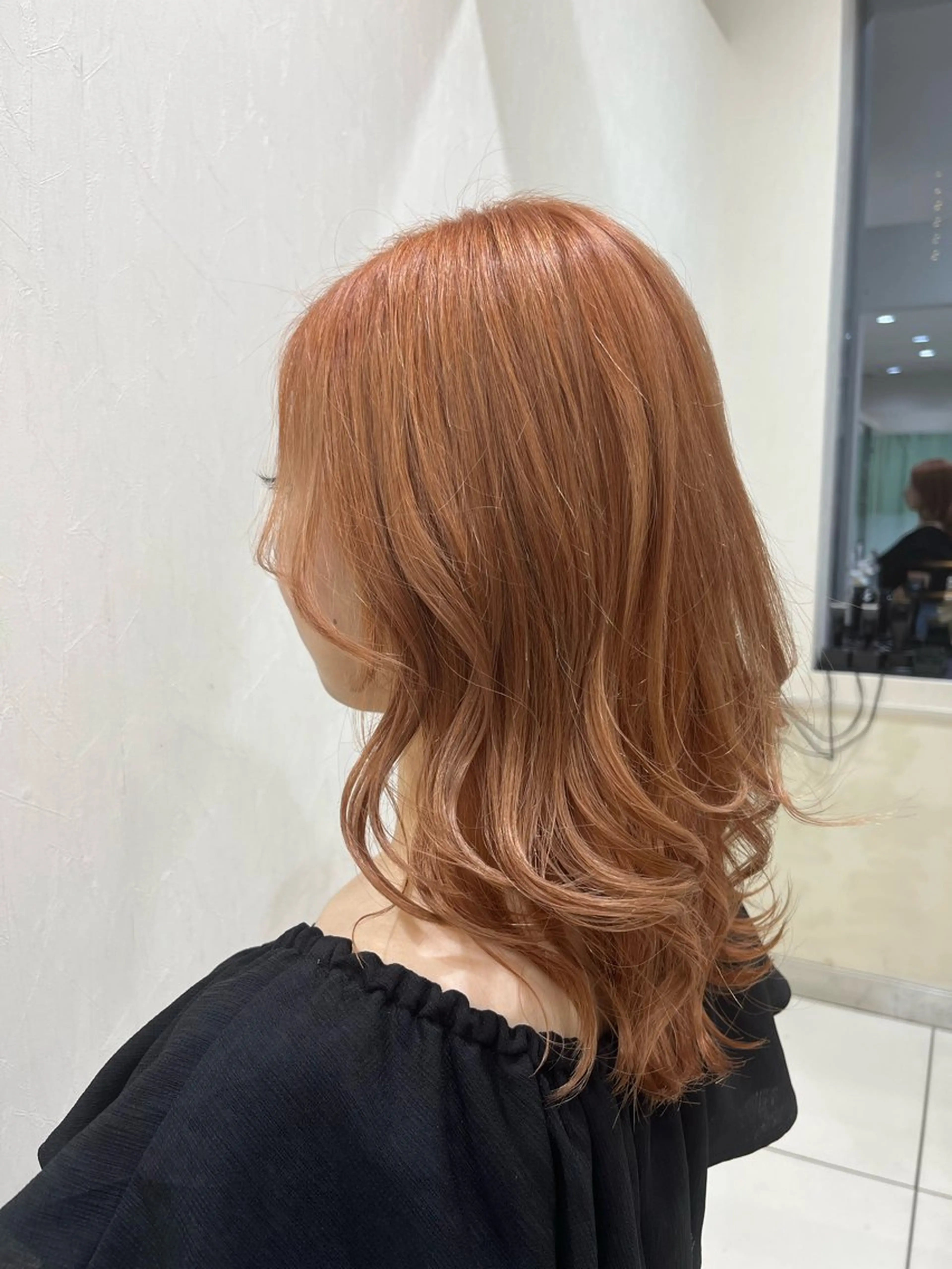 セミロング カット ヘアカラー トリートメント Yoshitsugi Fukaのヘアスタイル
