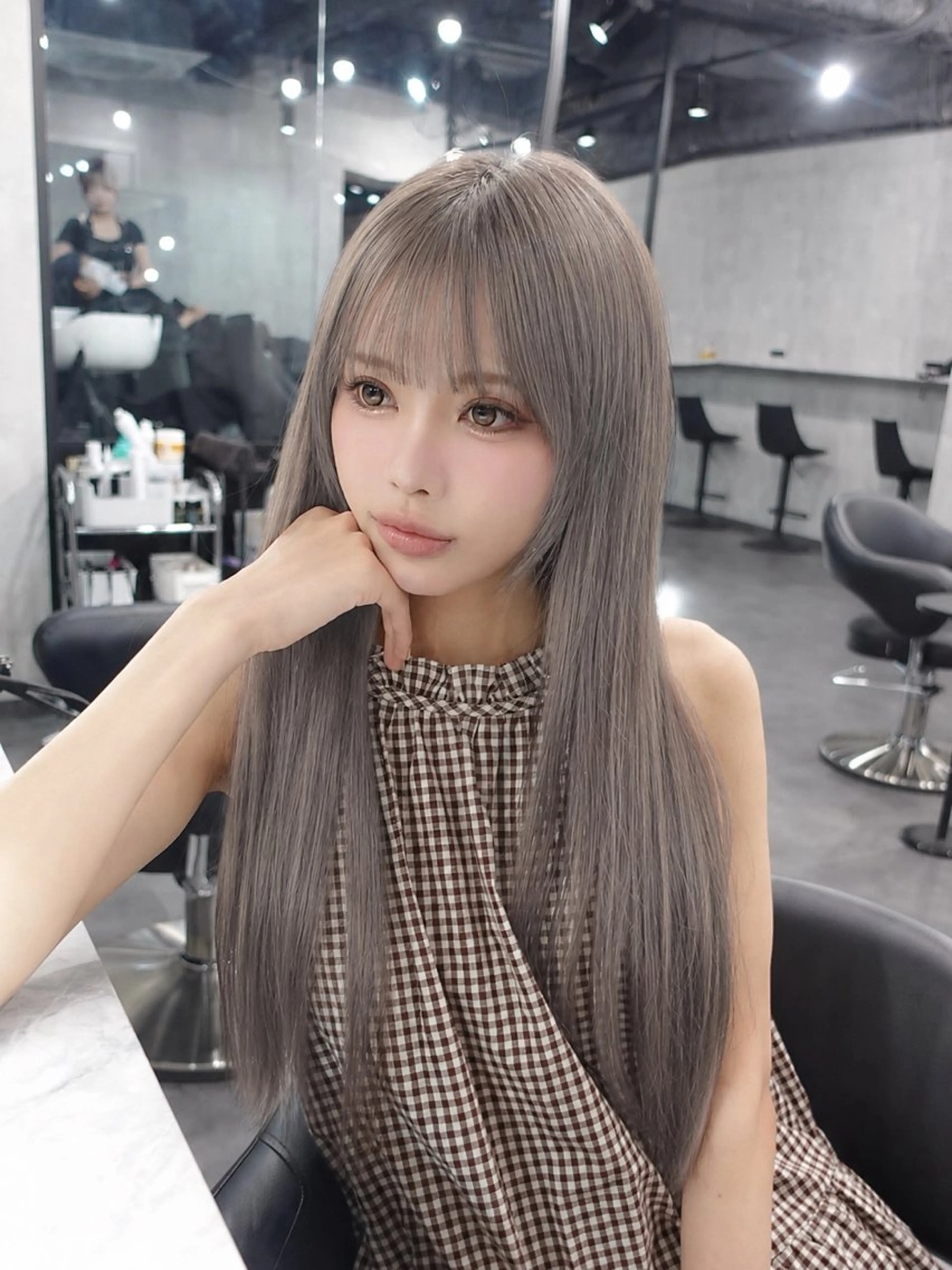 ロング カラー ヘアカラー 🦋韓国ヘア💙 ハイトーンRUNAのヘアスタイル