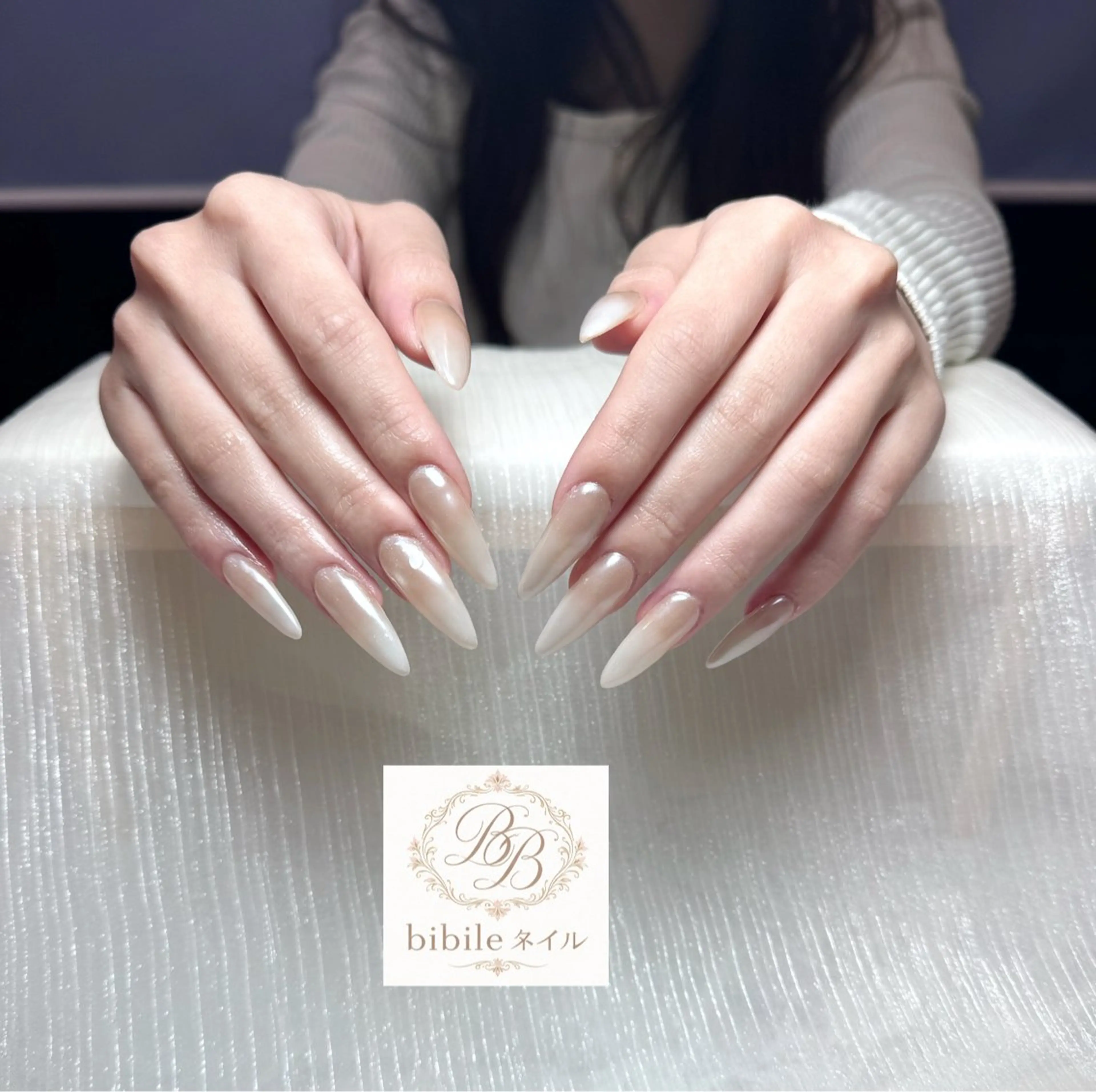 ネイル ハンドネイル 島尻 ユインのネイルデザイン