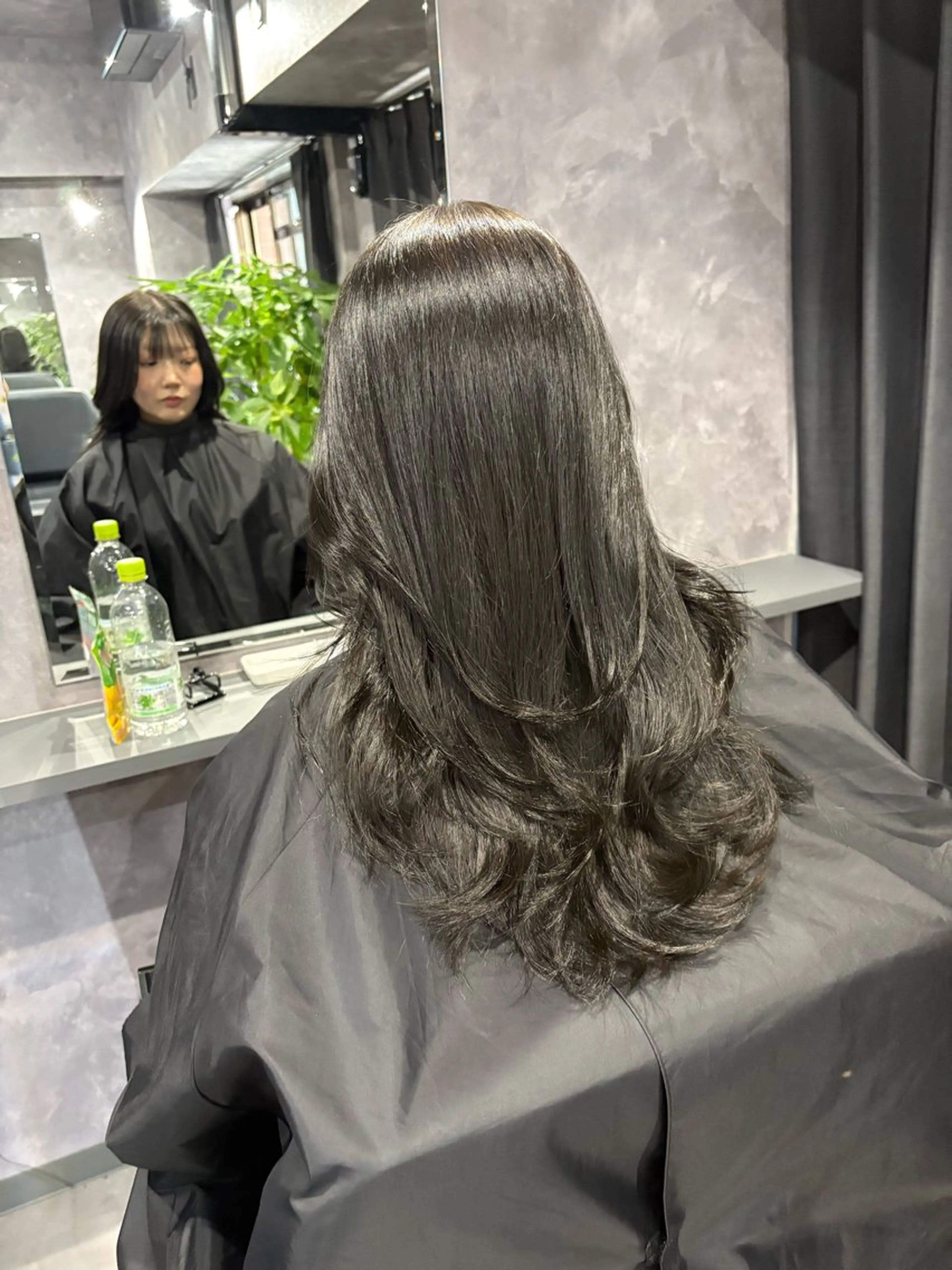 ロング カラー カット ヘアカラー トリートメント nameless miichiのヘアスタイル