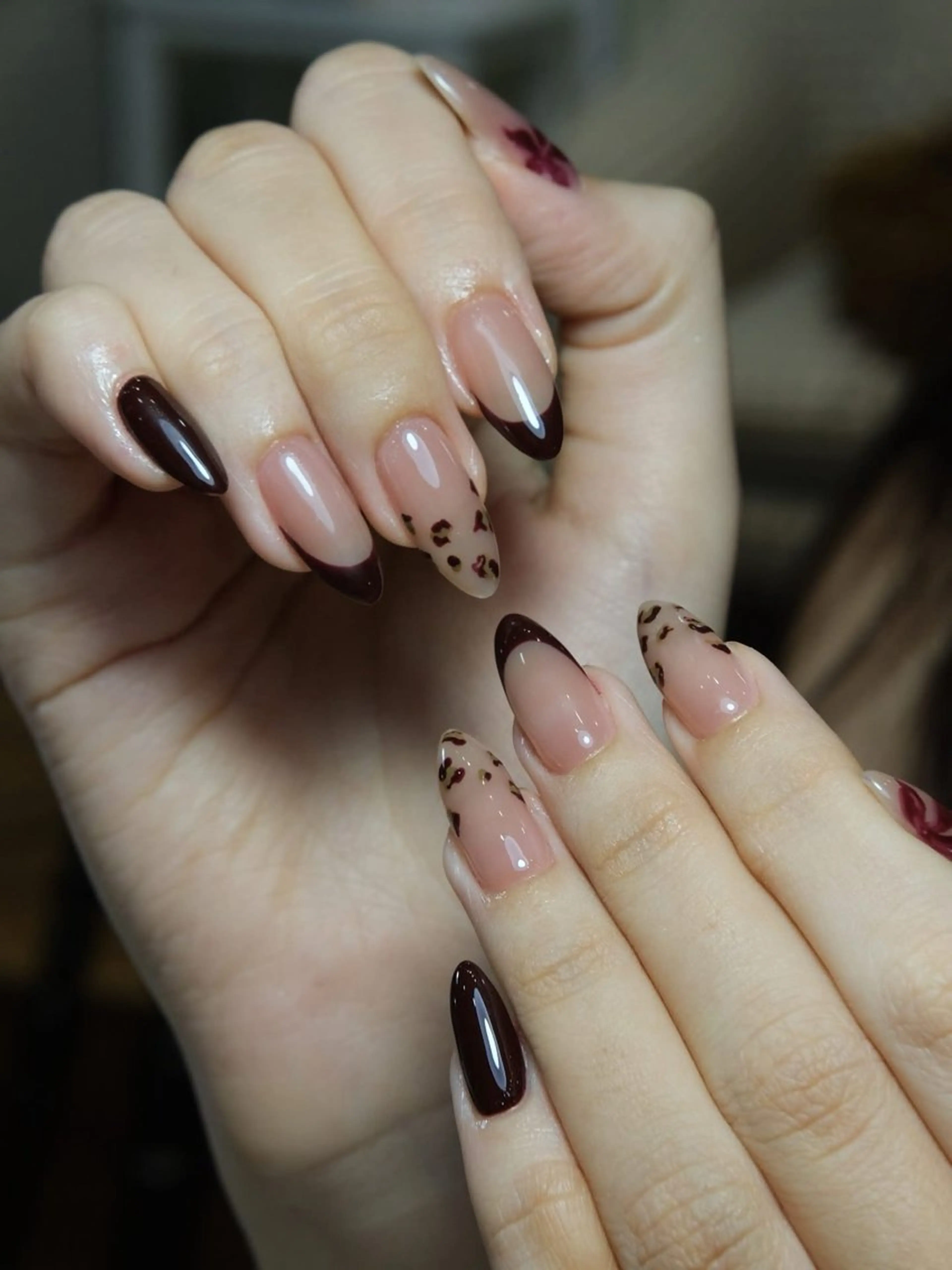 ネイル チークネイル クリアネイル ガーリー キラキラネイル 韓国ネイル ハンドネイル Ume Nail Studioのネイルデザイン