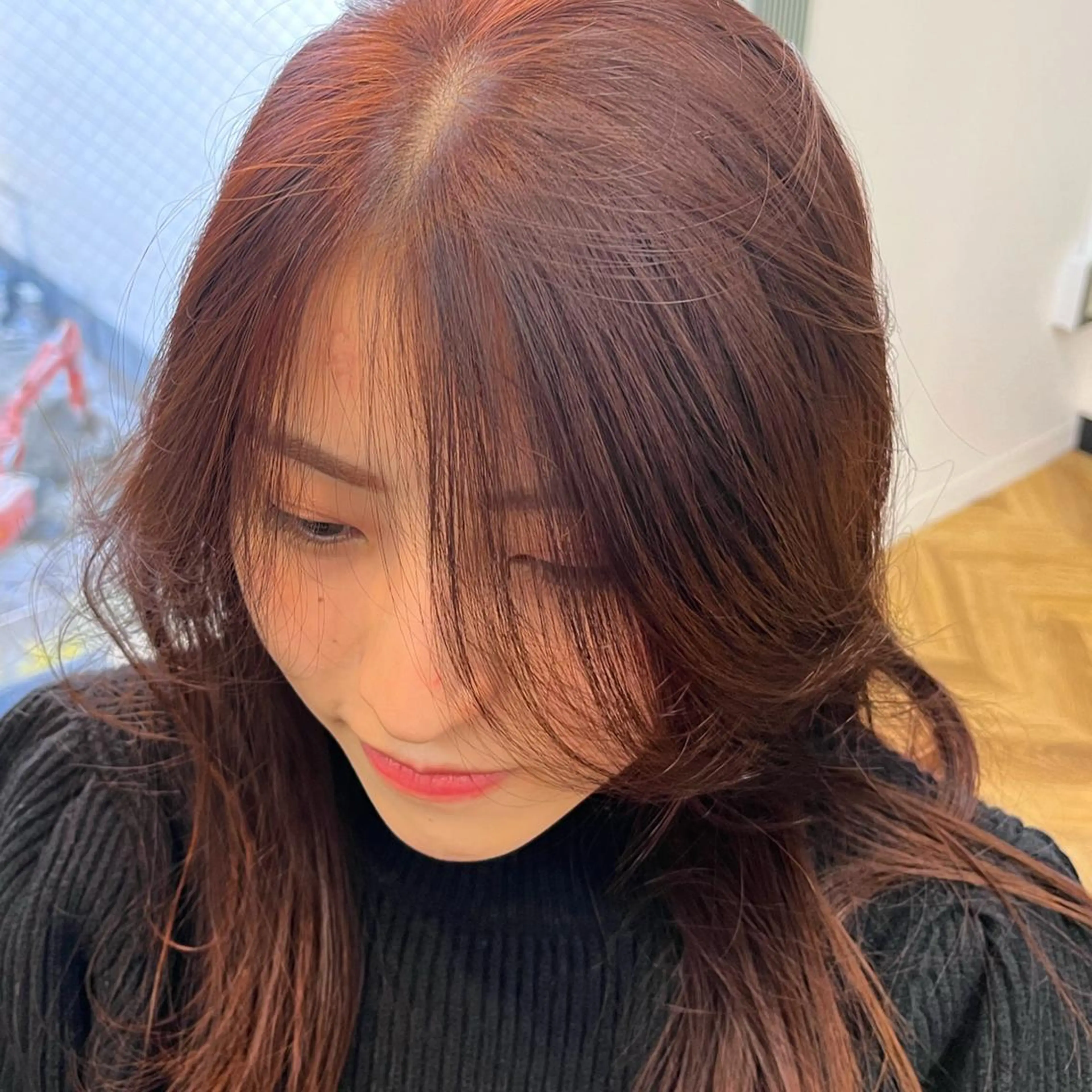 セミロング カラー ブラウンカラー オレンジ オレンジブラウン 阿久津真衣 似合わせカットのヘアスタイル