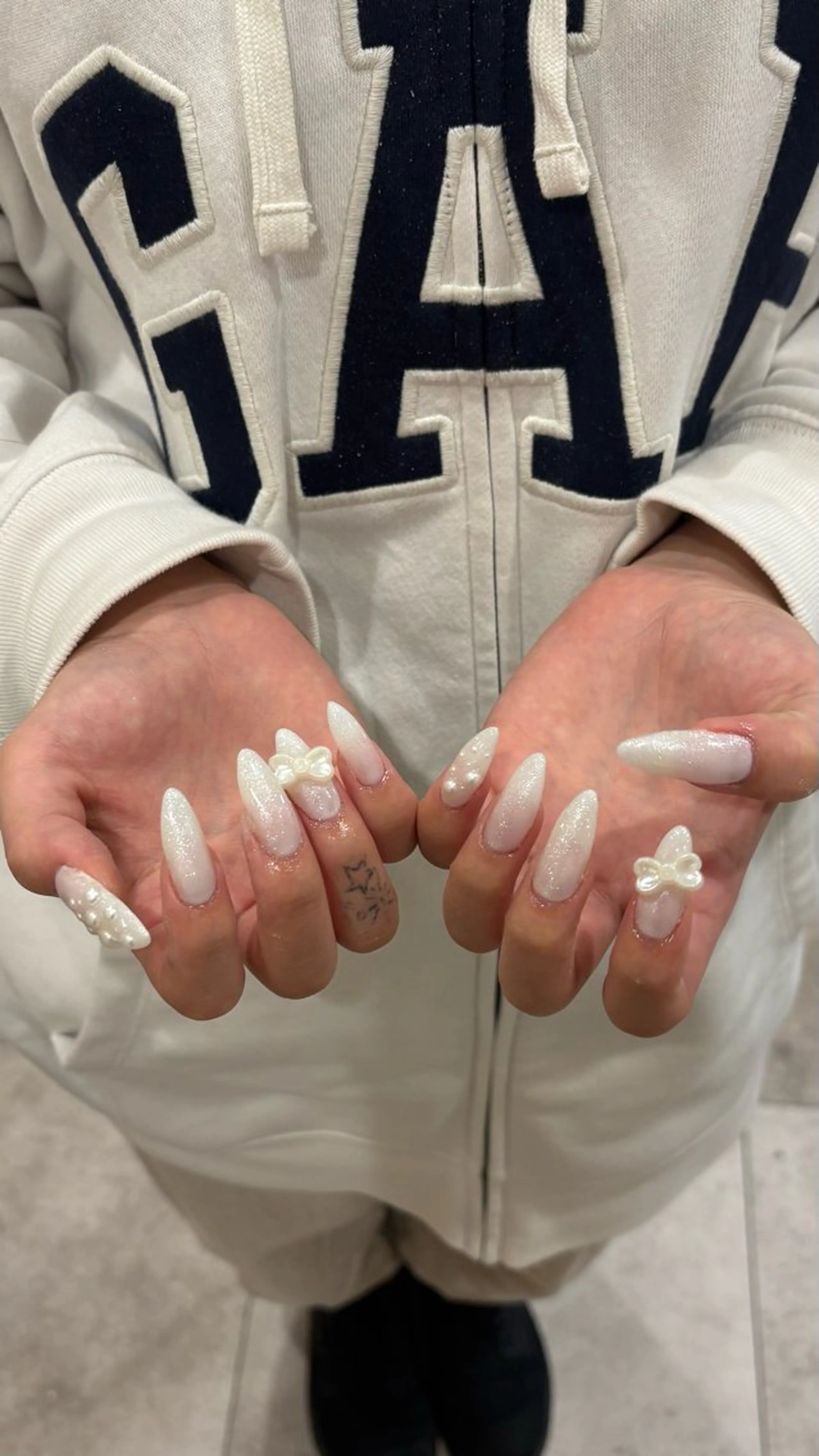 【✨付け替えオフ無料✨パラジェル変更🉑オフあり】60分つけ放題🎶の写真