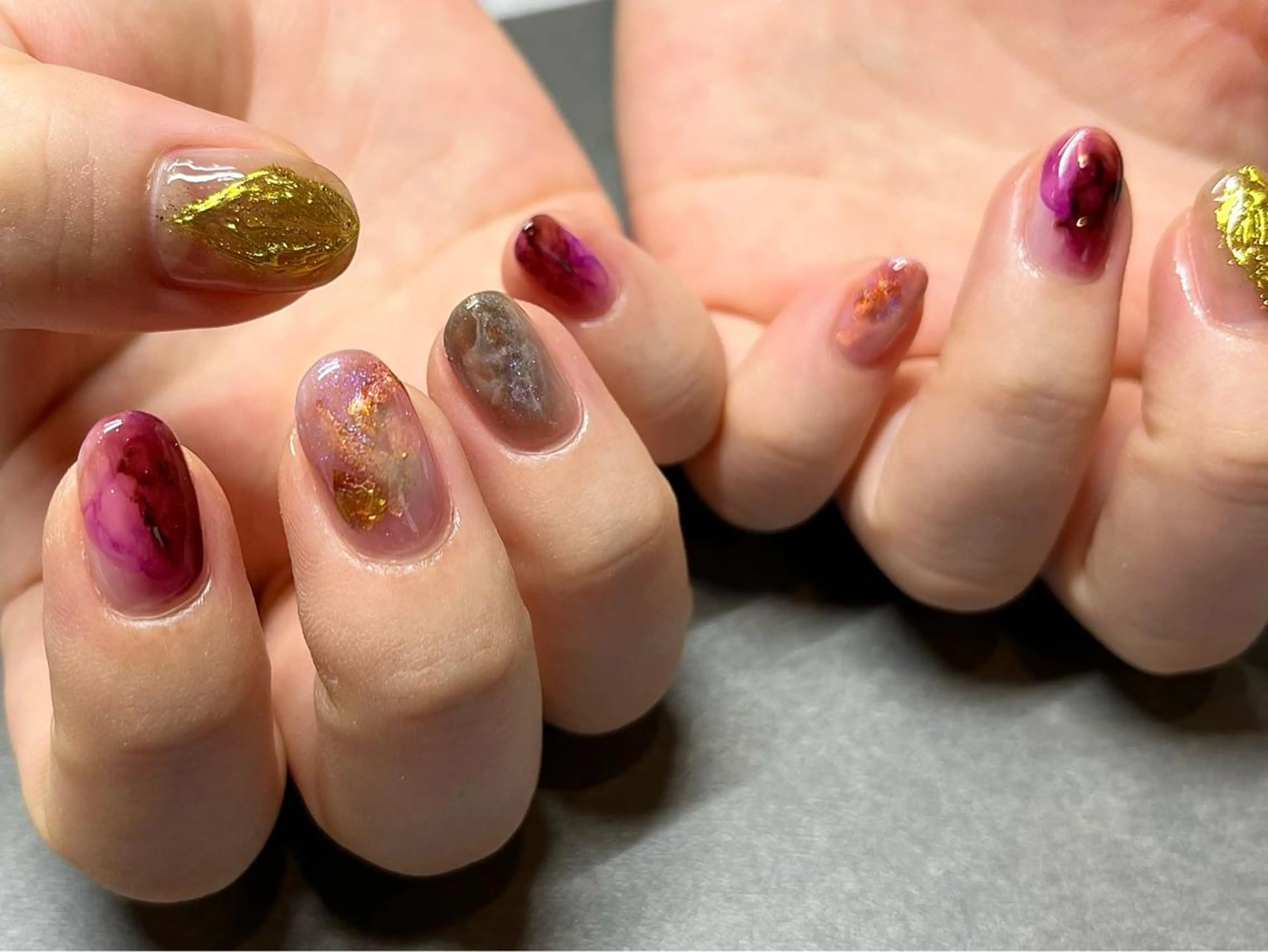 ネイル ニュアンスネイル スカルプネイル ハンドネイル 小河 仁美のネイルデザイン