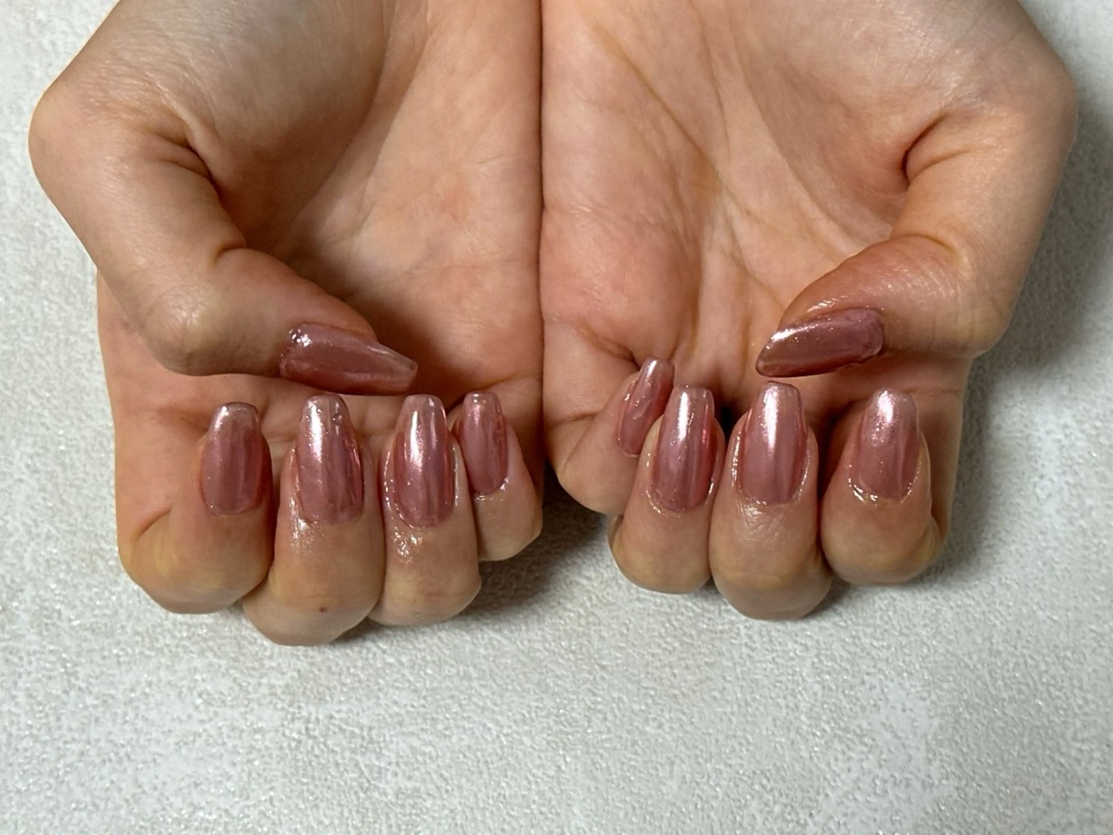 ネイル オーロラネイル 桜ネイル フラワーネイル フットネイル フレンチネイル ハンドネイル mogunail &blowのネイルデザイン