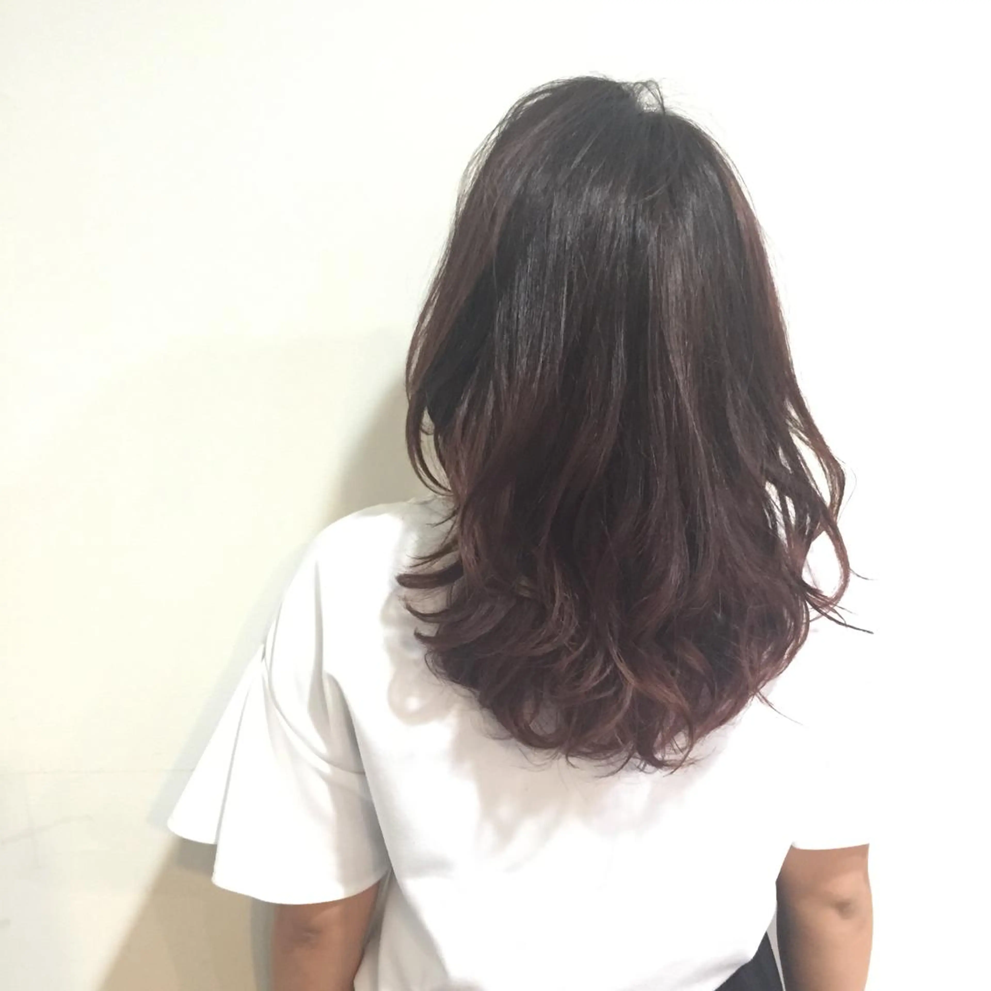 ショート ミディアム セミロング ロング カラー パーマ ヘアアレンジ メンズ ピンクカラー 岡田 杏のエステ・リラクイメージ