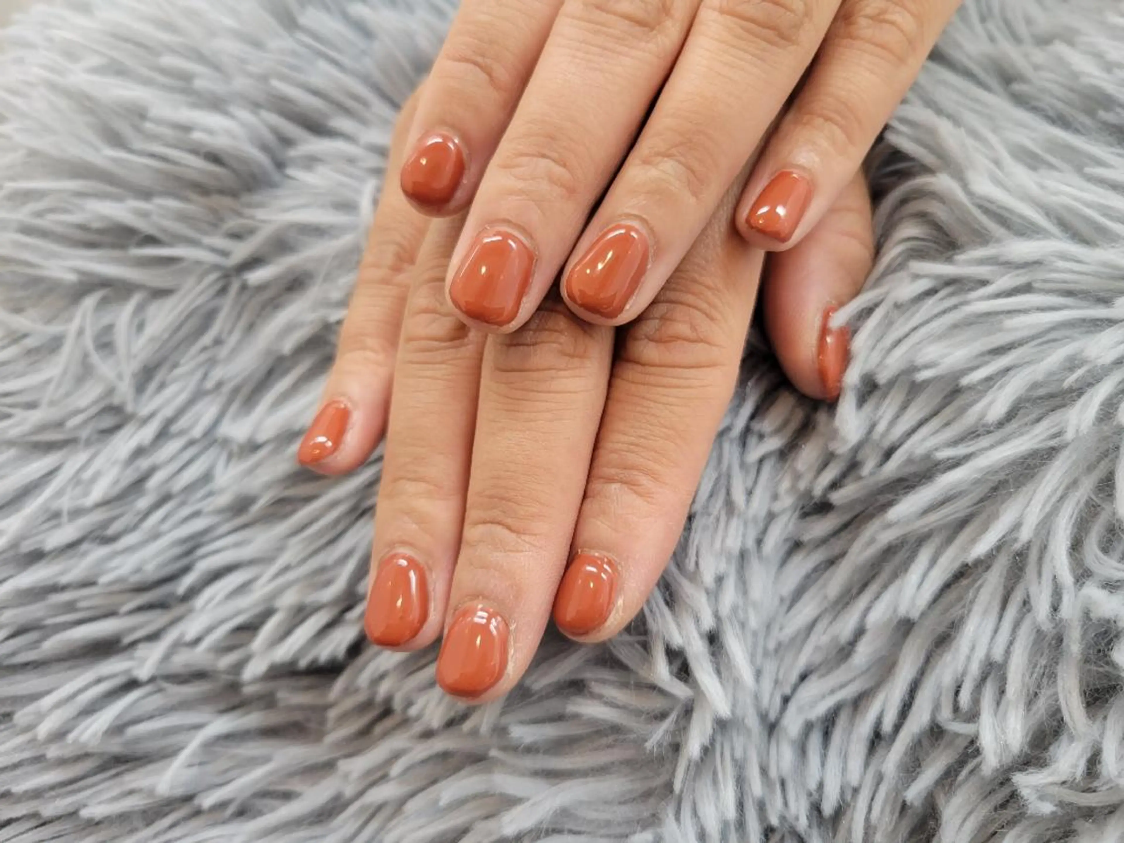 ネイル ワンカラーネイル ノームロア所属・Gnomes loaのネイルデザイン