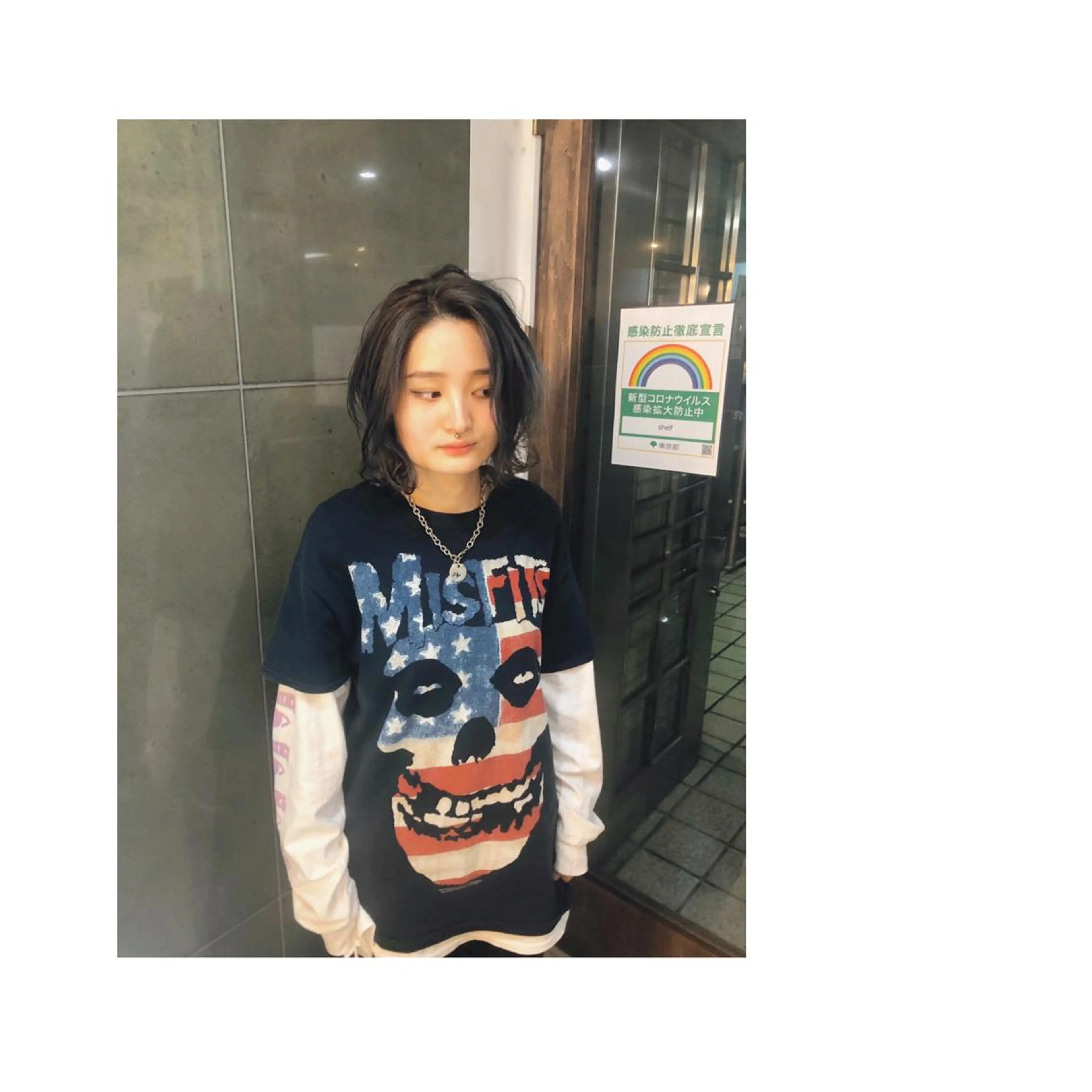 ミディアム カラー 小泉 亮人のヘアスタイル