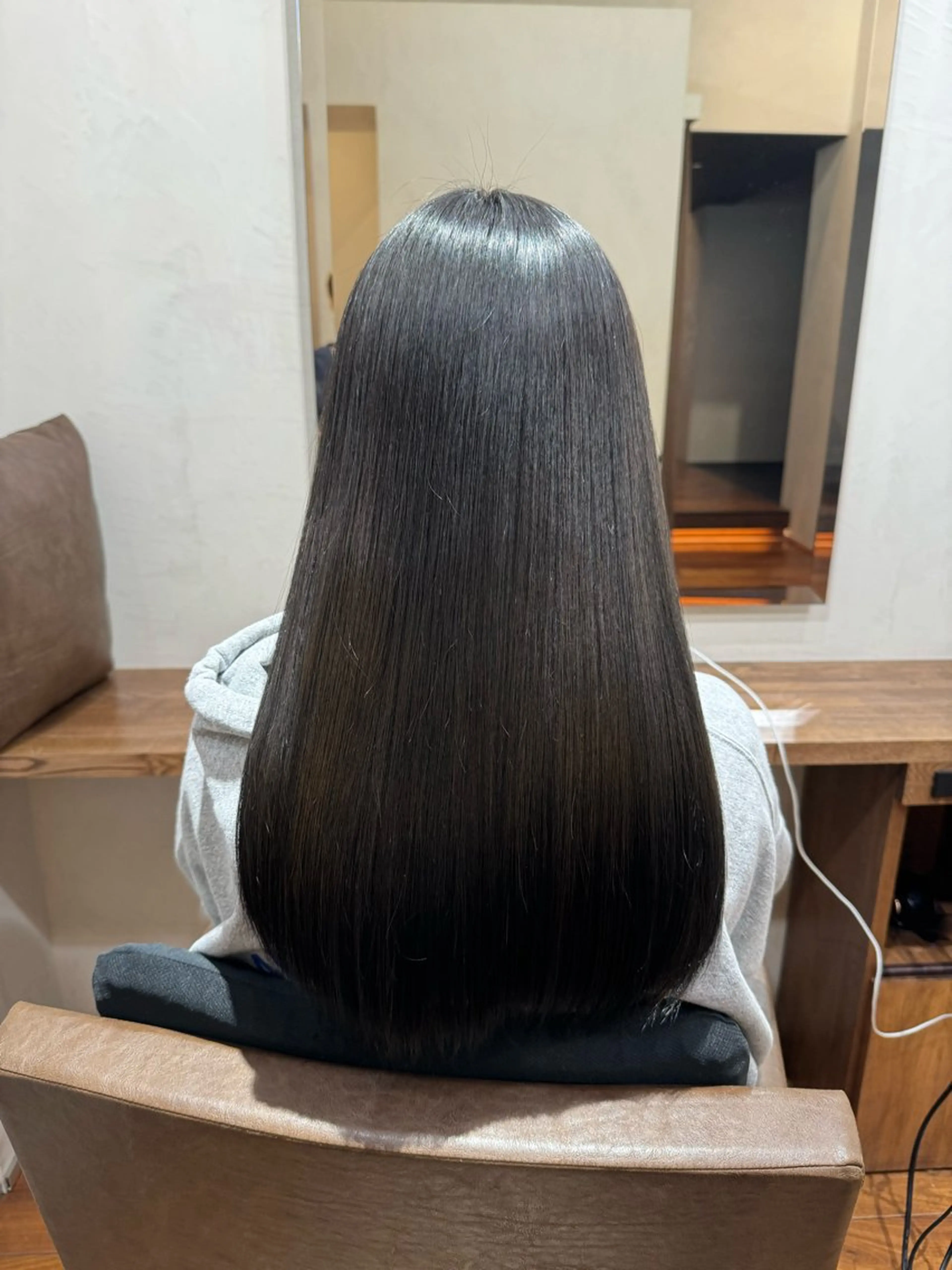 ロング 年齢悩みを全て解消/ 白髪と癖毛　松本雄光のヘアスタイル