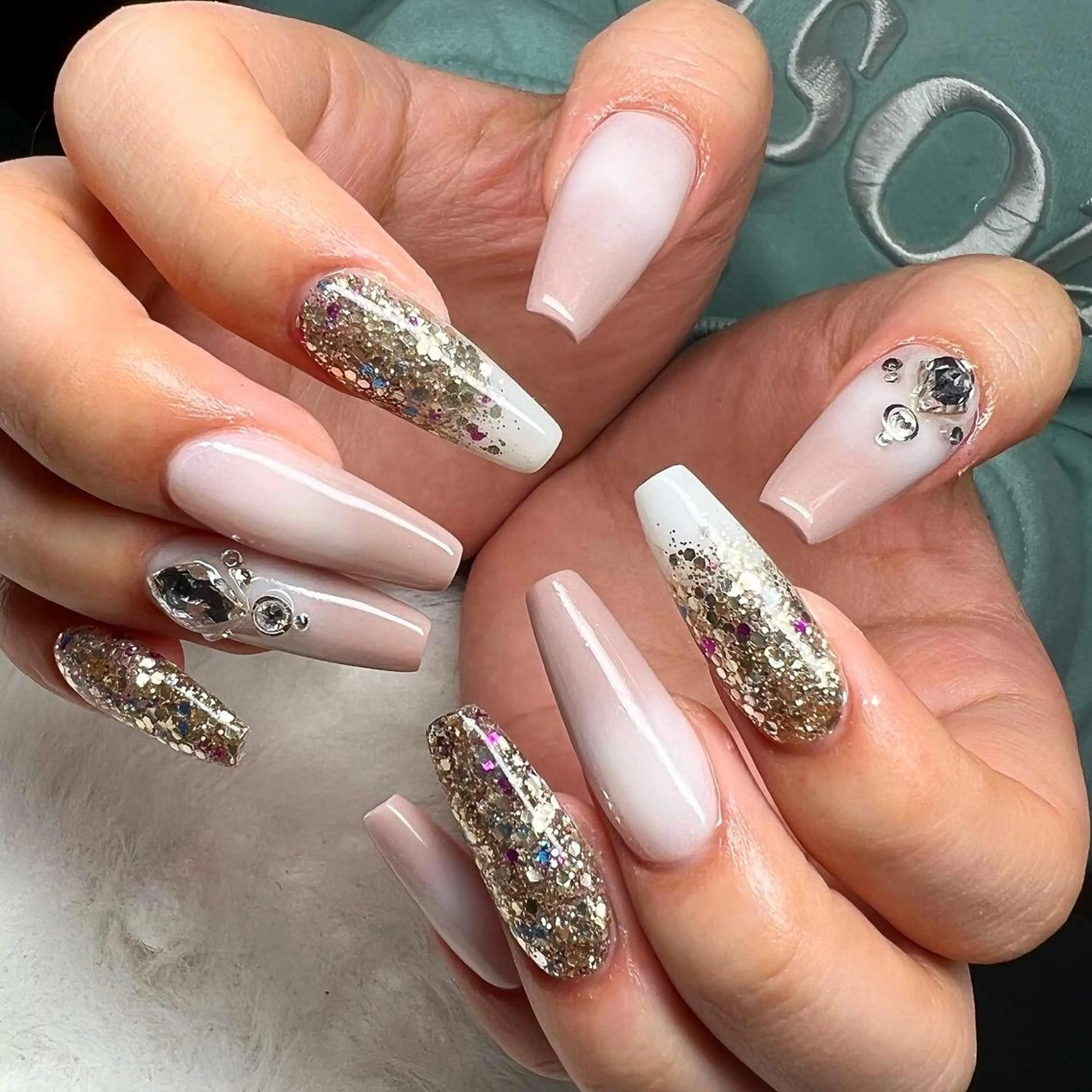 ロング ネイル nail salon azuのネイルデザイン