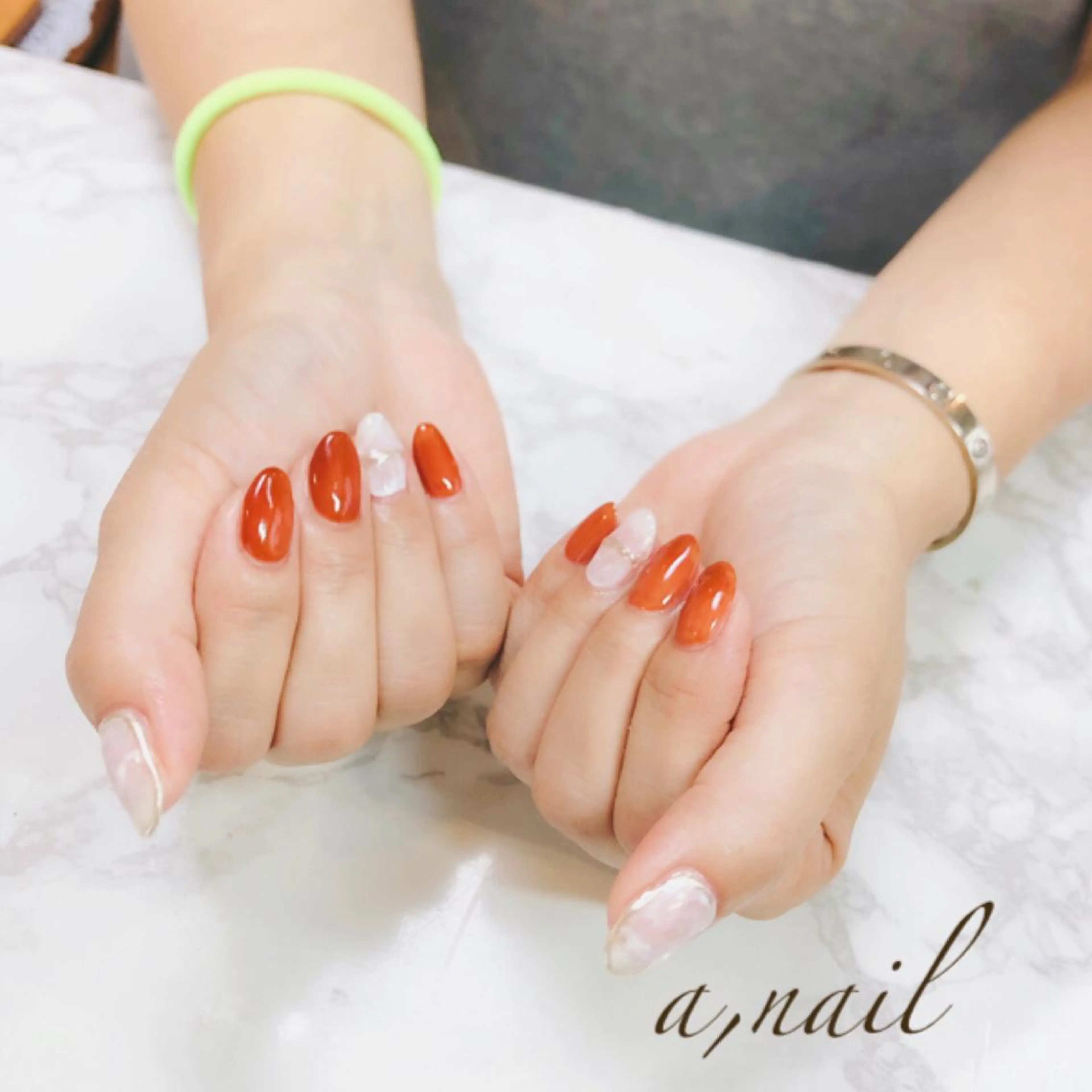 ネイル フットネイル ジェルネイル グラデーション ミラーネイル ワンカラーネイル ハンドネイル ネイルサロン エーネイルのネイルデザイン