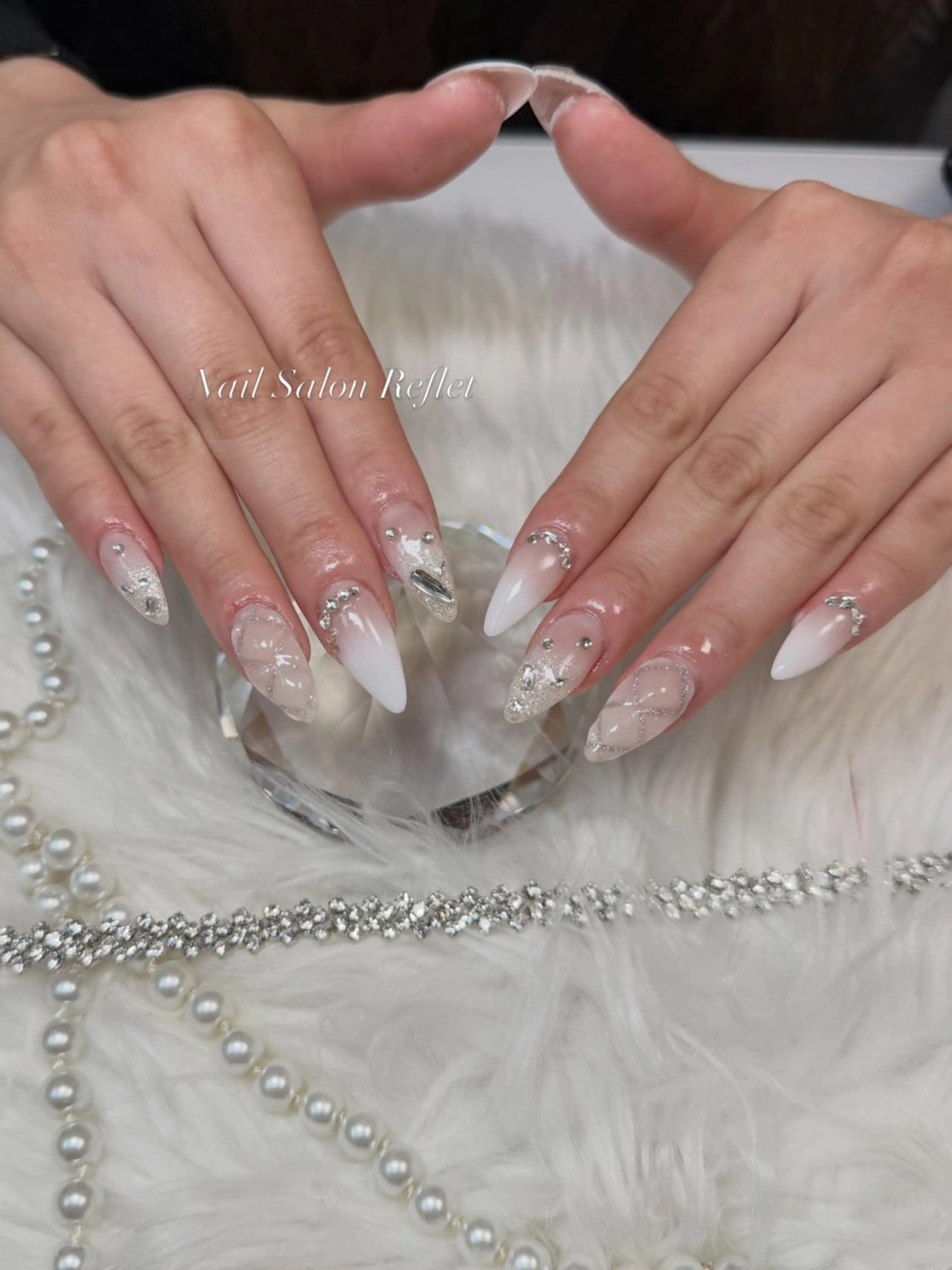 ネイル ハンドネイル nailsalon Refletのネイルデザイン