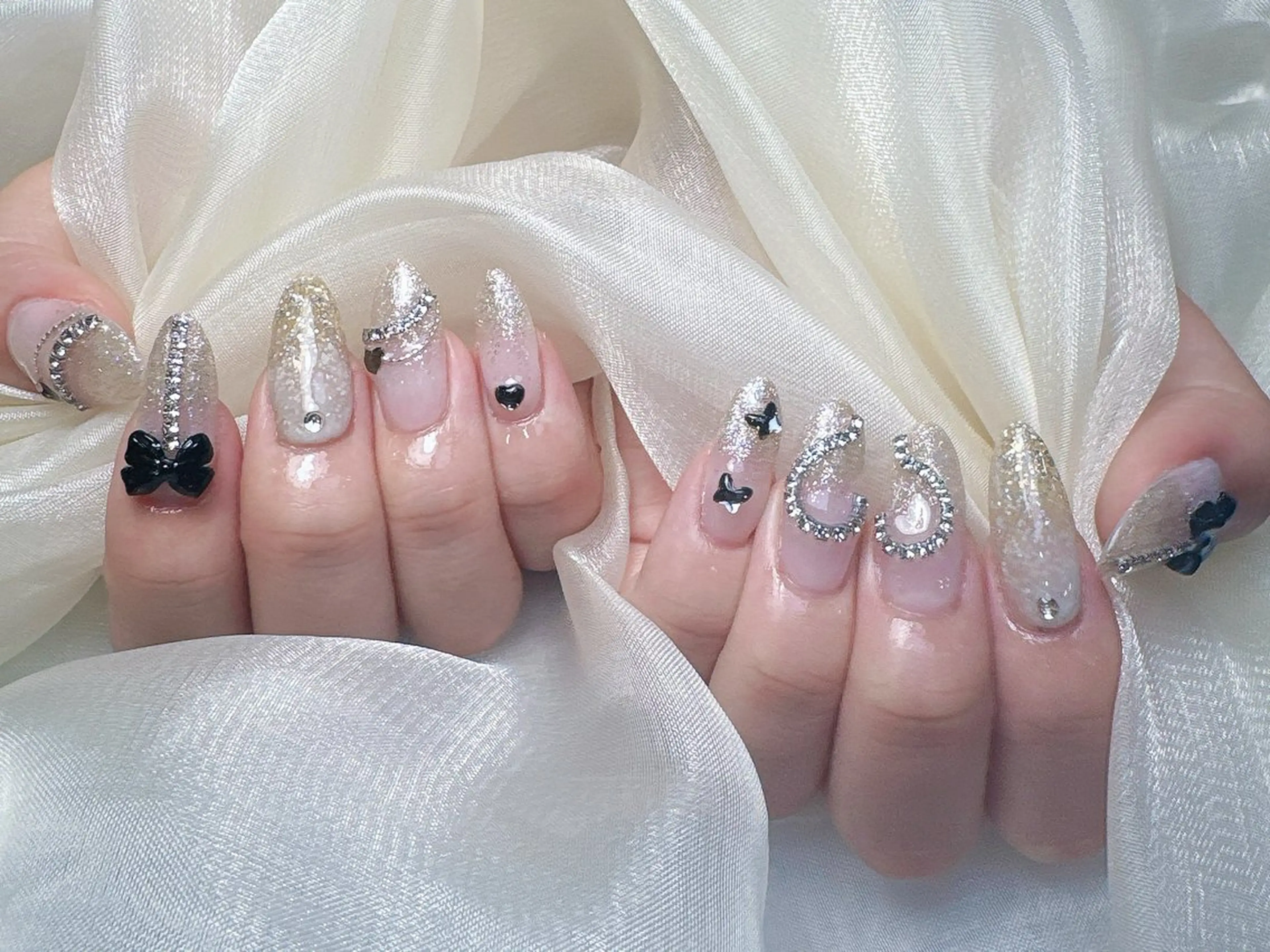 ネイル 長さ出し フレンチネイル ジェルネイル ガラスフレンチ 韓国ネイル HD Studioのネイルデザイン