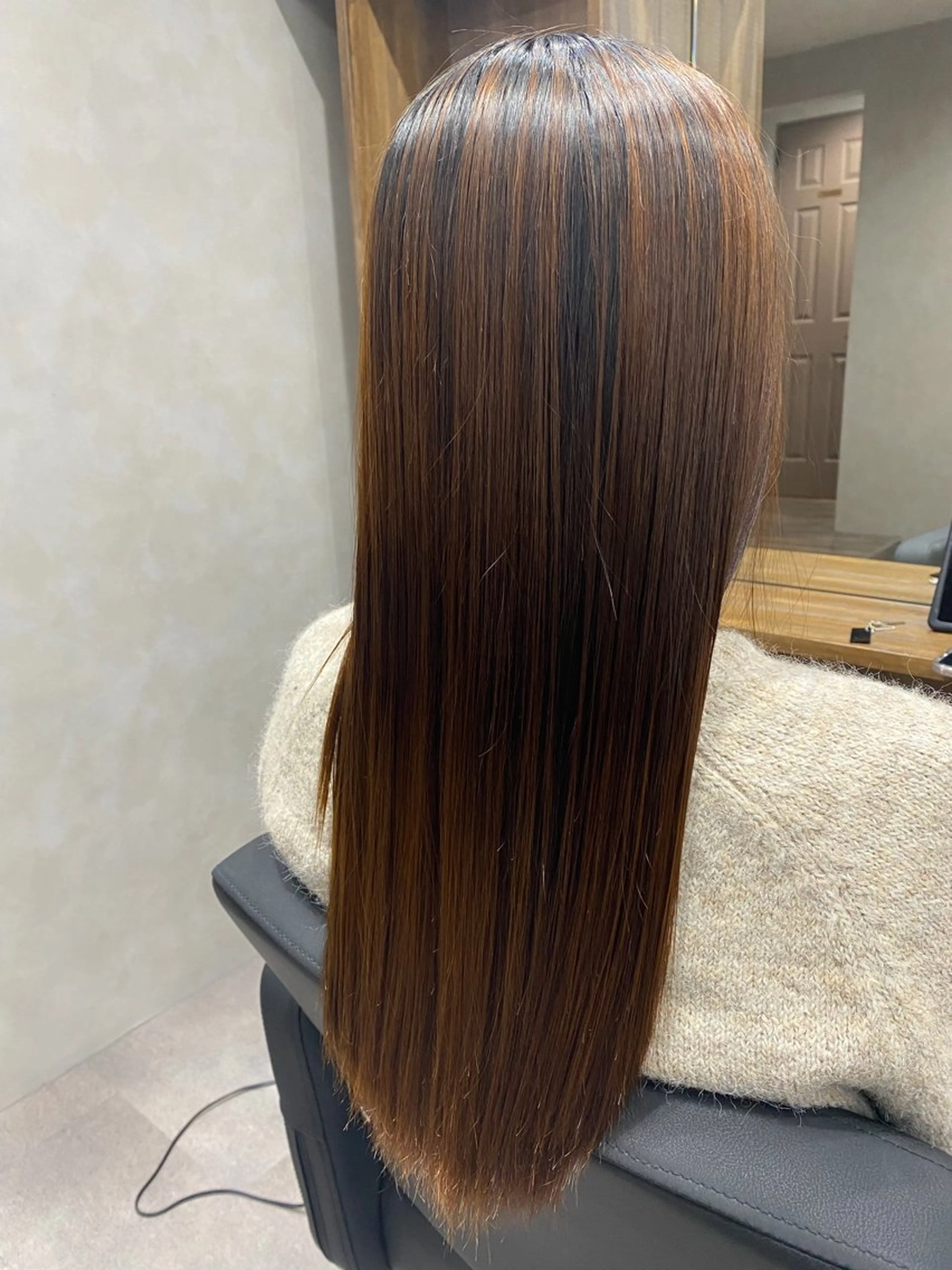 セミロング 縮毛矯正 山本 彩加のヘアスタイル