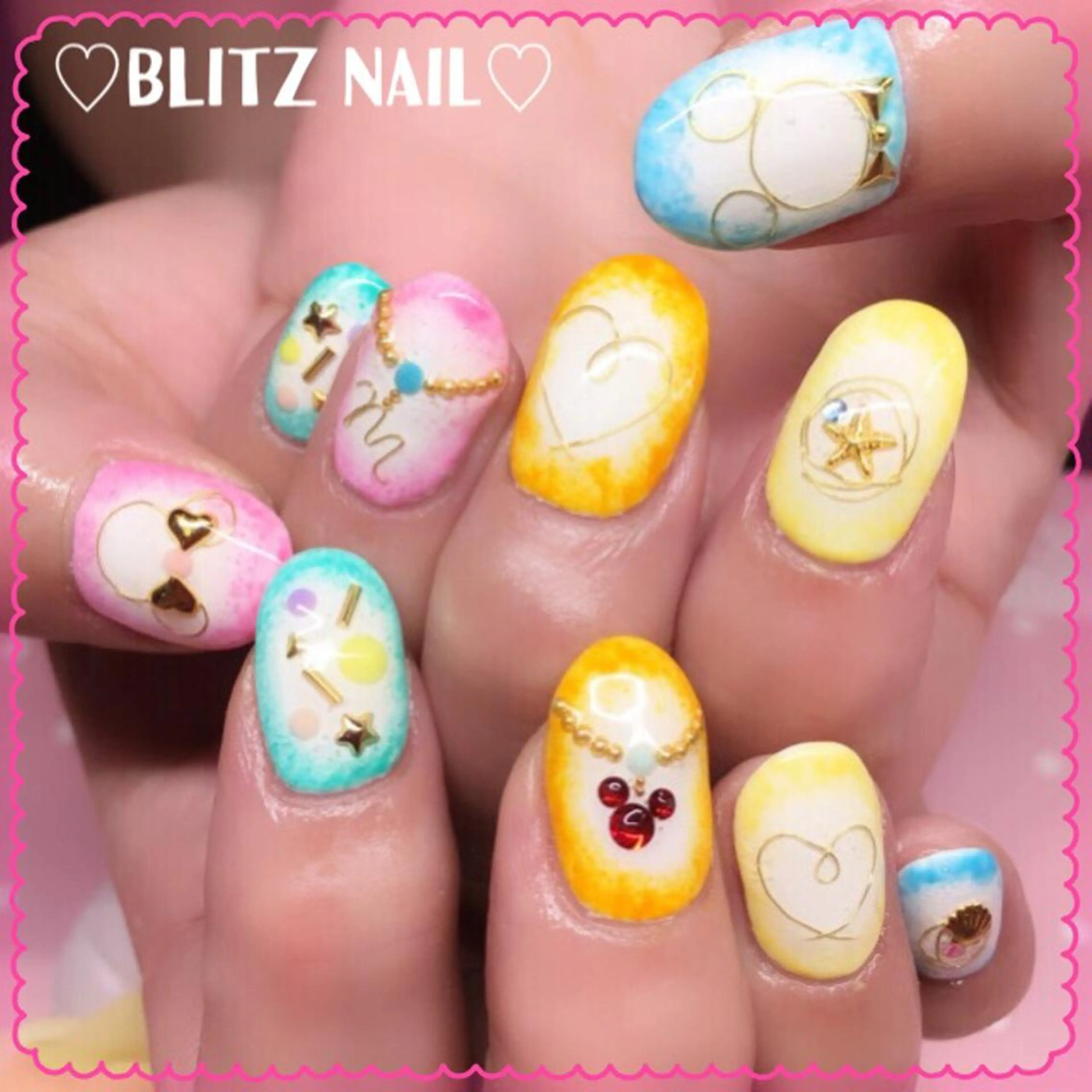 ネイル BLITZ Nail 岩田💅🏻✨のネイルデザイン