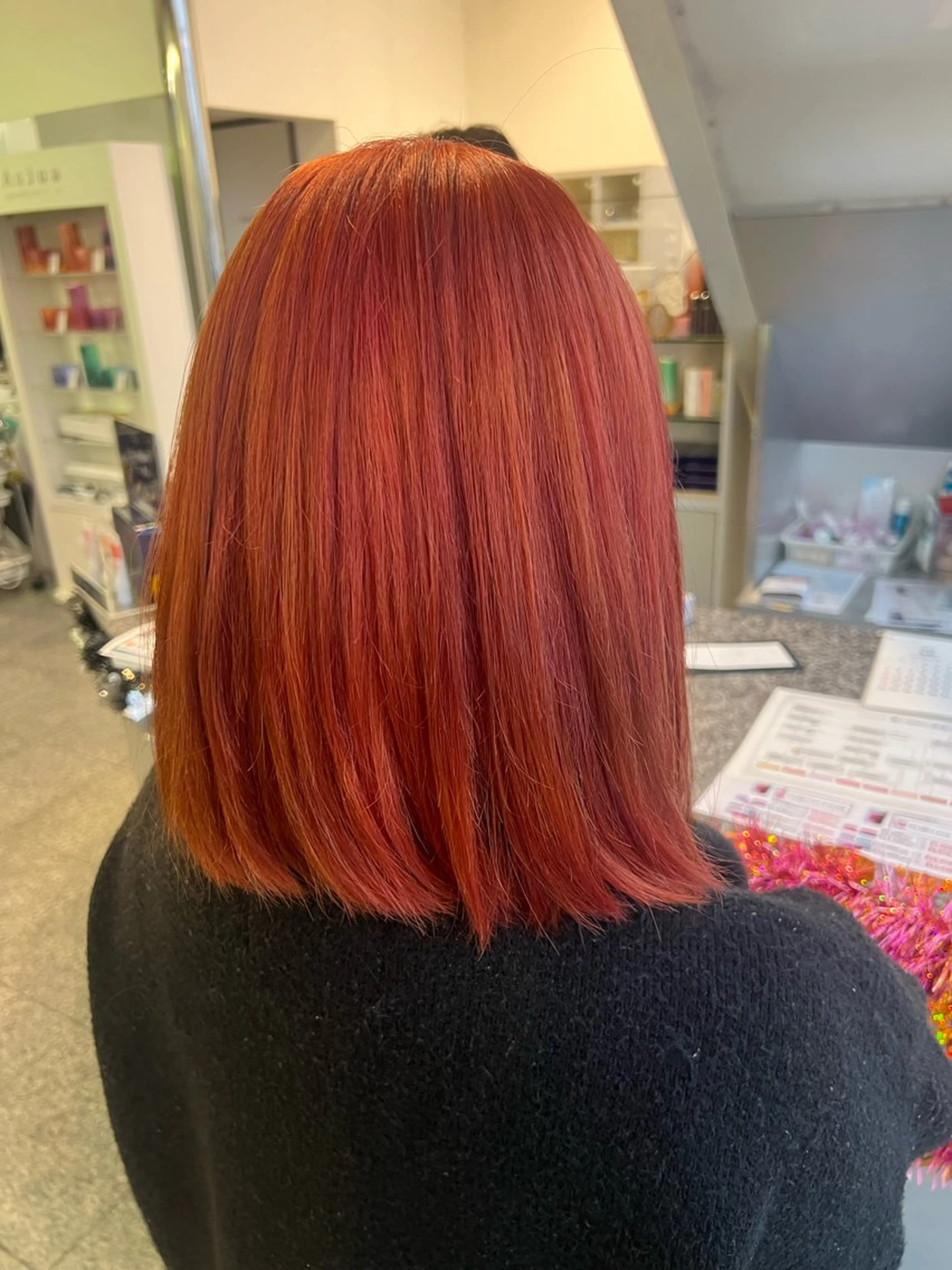 カラー ブリーチ レッドカラー 武田 瑞季のヘアスタイル