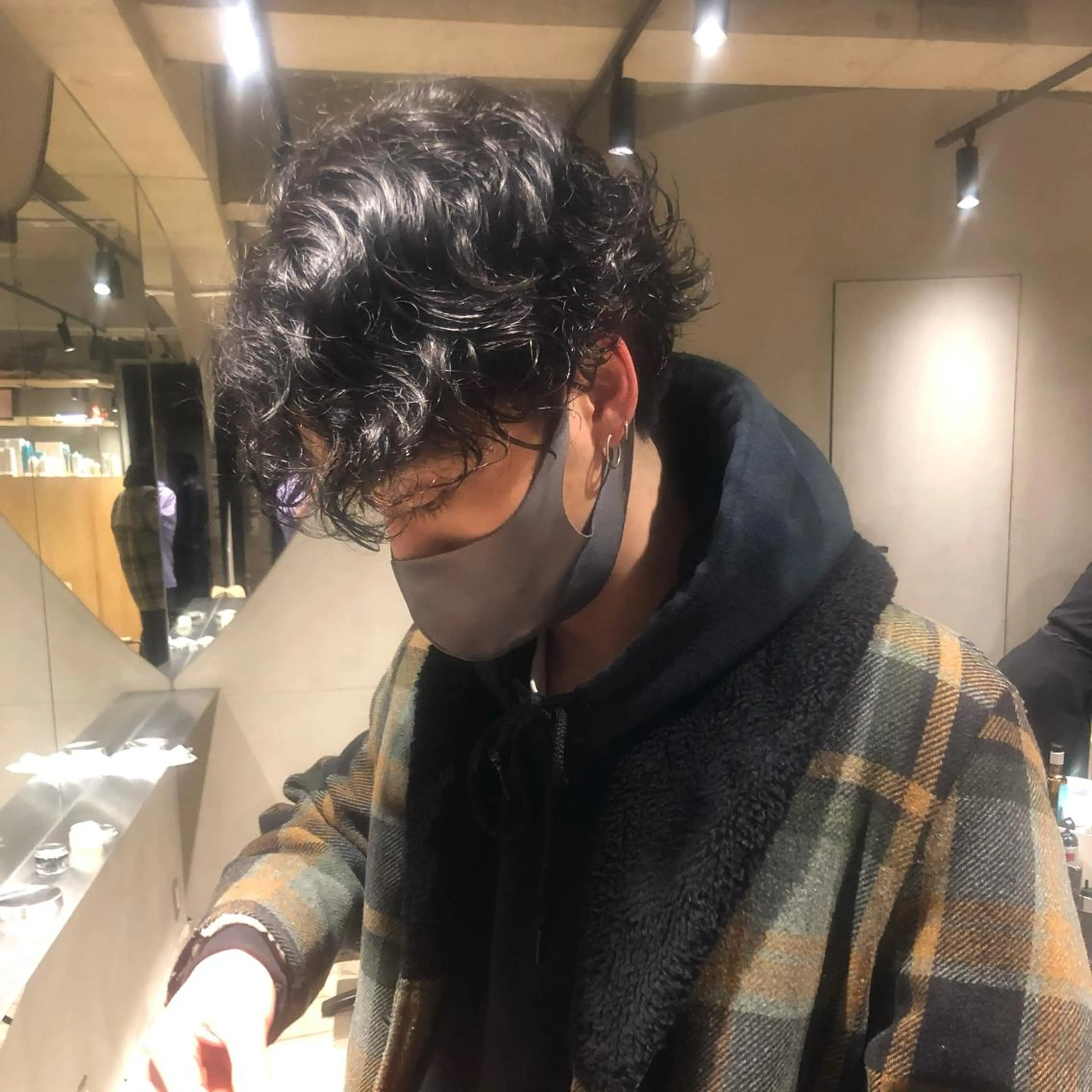 パーマ メンズ ショートボブ メンズブリーチ メンズデザインカット フェードカット メンズハイライト カット パーマ 🌈圧倒的デザイン パーマ　関和希のヘアスタイル