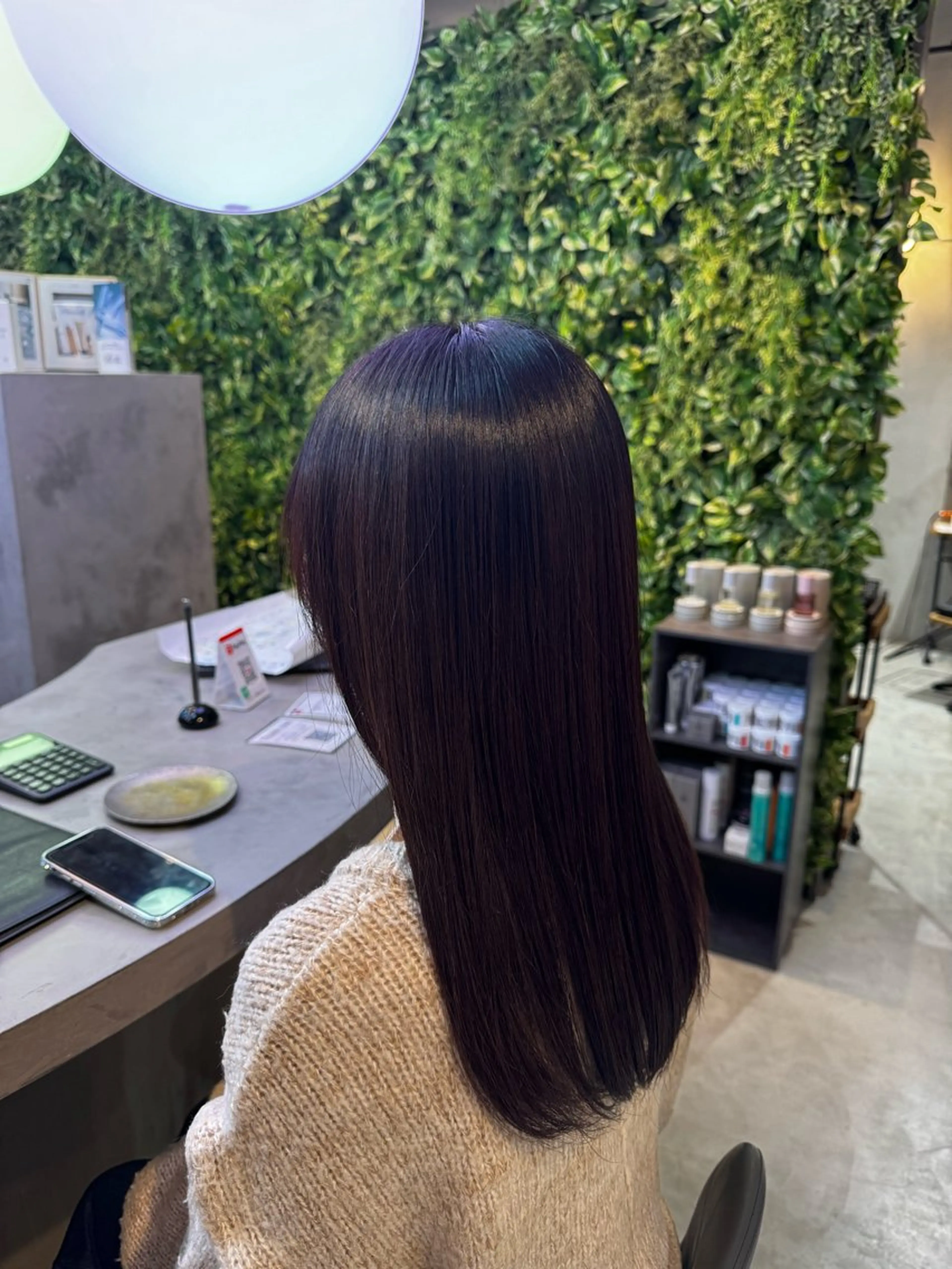 ロング カラー 酸性ストレート 山本 望華のヘアスタイル