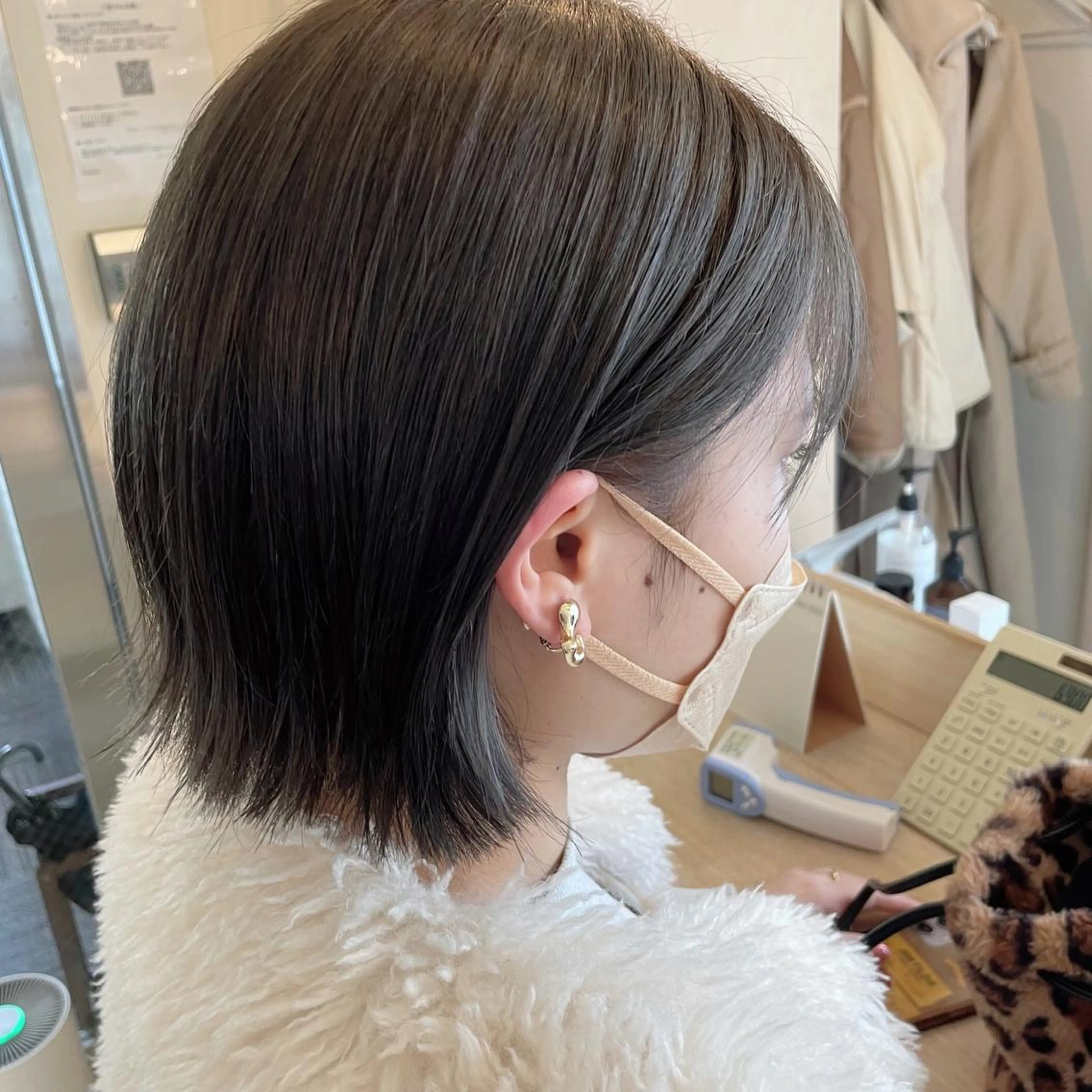 ショート カラー アッシュ アッシュグレー アッシュグレージュ グレージュ ヘアカラー トリートメント ボブウルフ／ボブ Satsuki【名駅のヘアスタイル