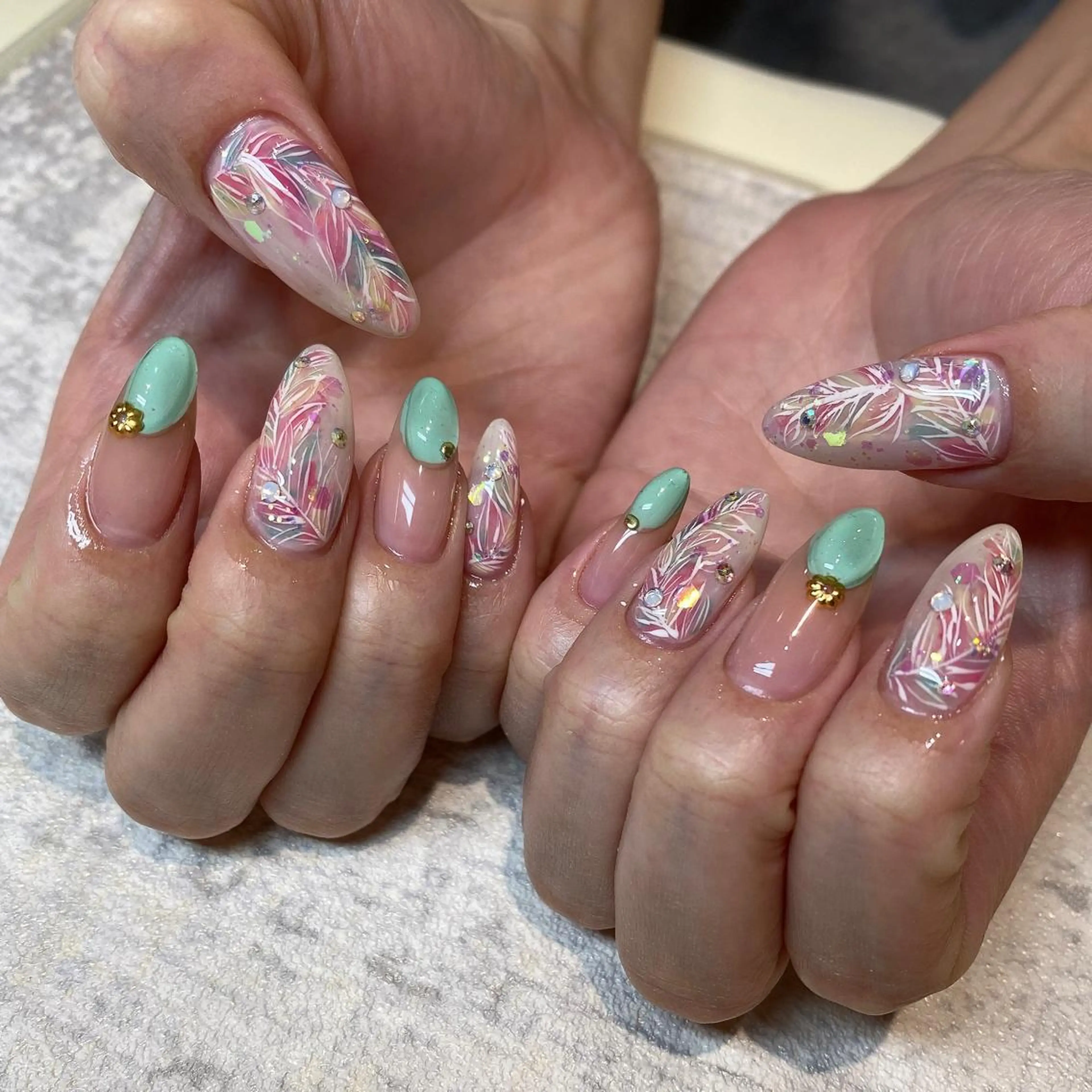 ネイル lecoa_ kana／amongのネイルデザイン