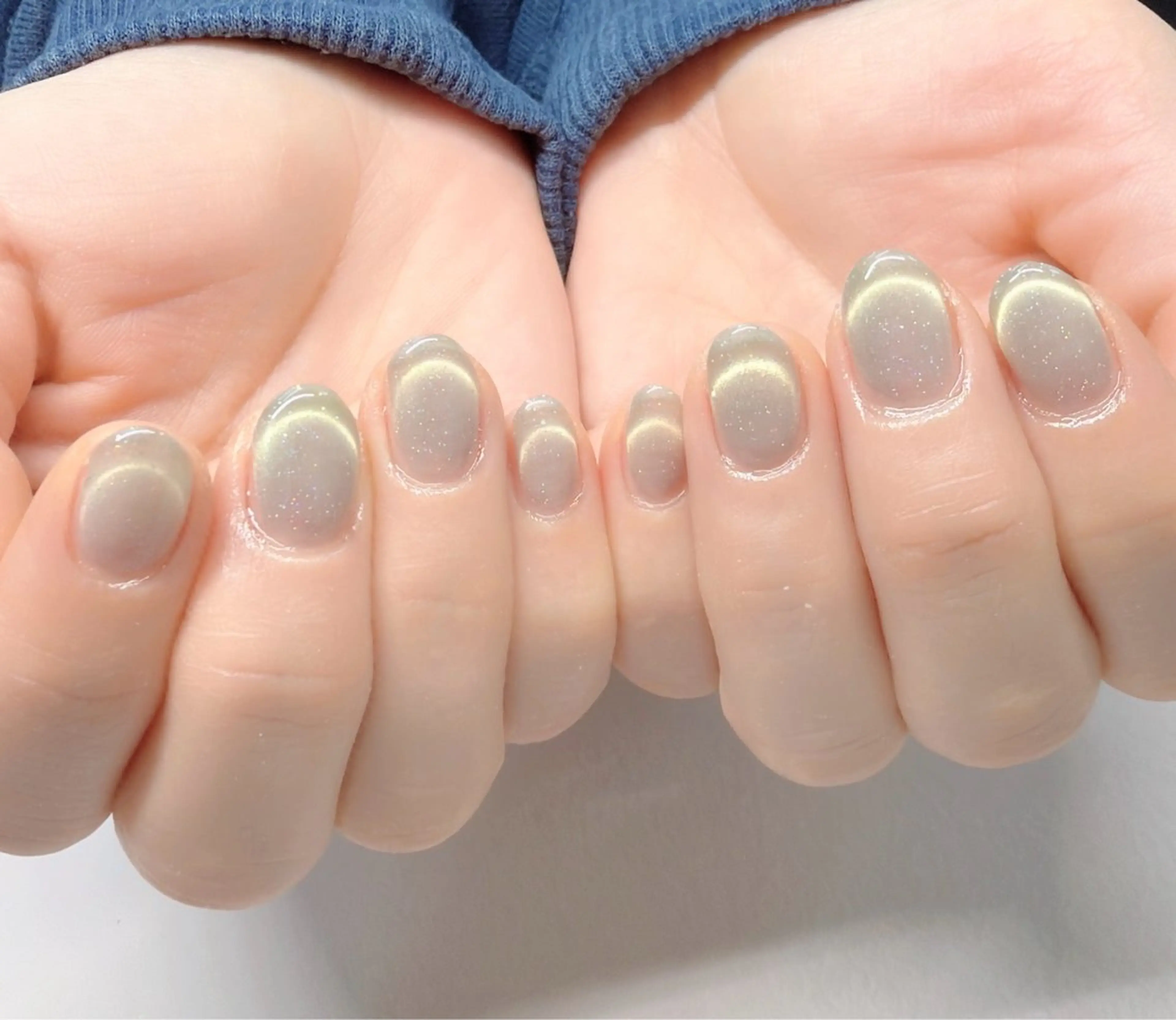 ネイル フレンチネイル マグネットネイル マグネットフレンチ ハンドネイル iku🌷 by 上福岡らんらんのネイルデザイン