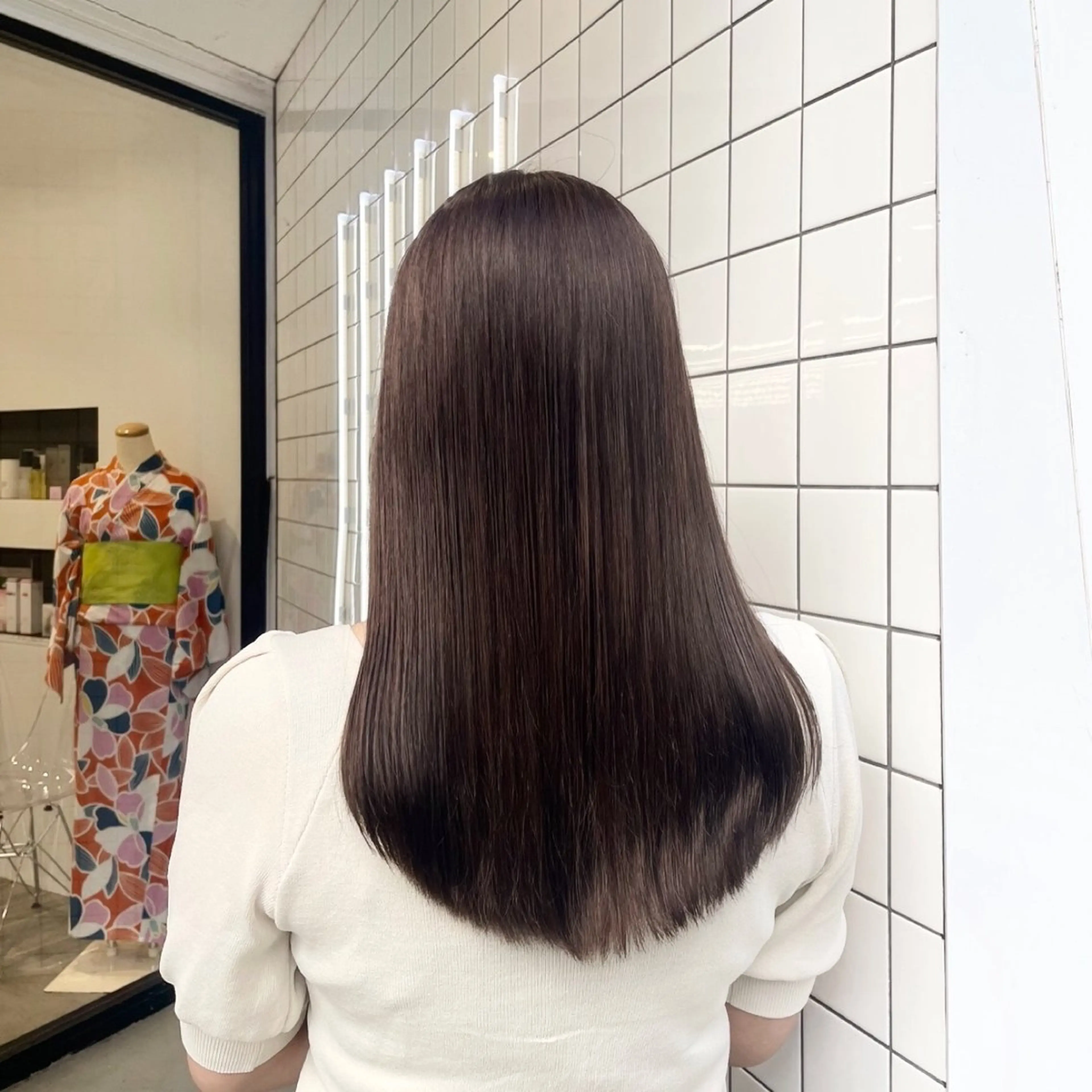 セミロング カラー パーマ ヘアアレンジ メンズ mona/ ストレートスタイル✨のヘアスタイル