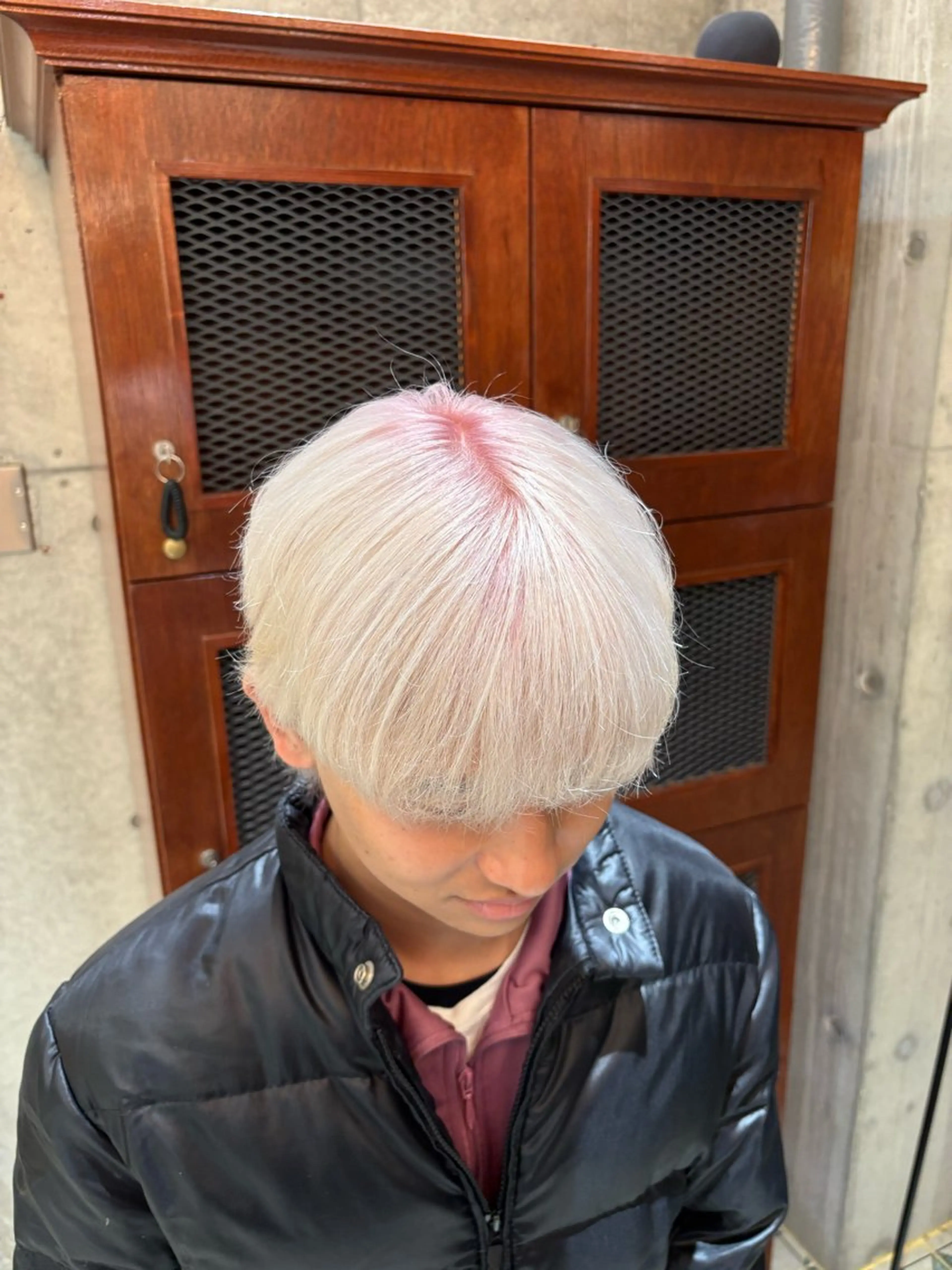 ショート カラー メンズ ヘアカラー 閼伽井 誇和のヘアスタイル