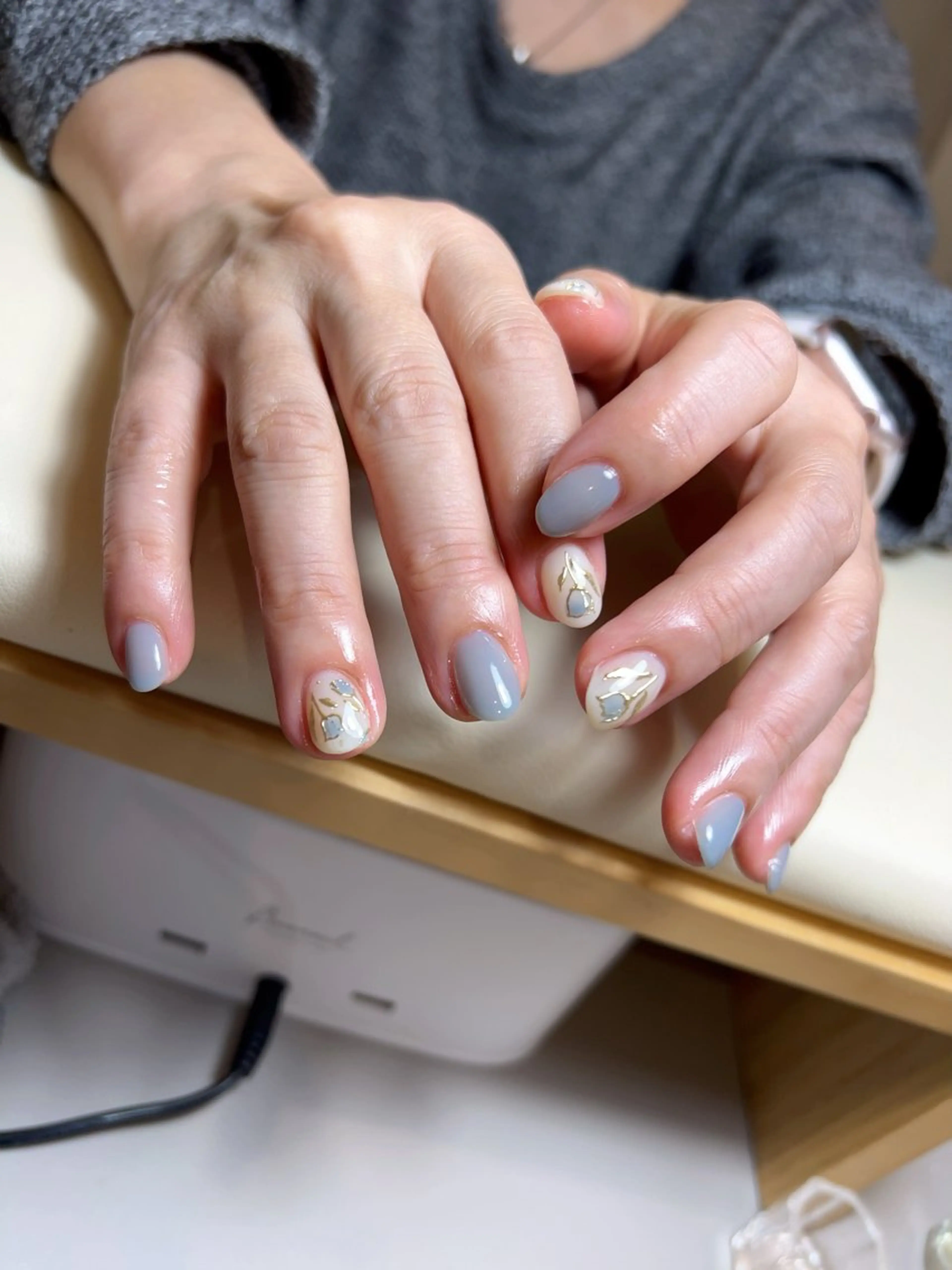 ネイル ハンドネイル 𝐑𝐞𝐯𝐢𝐨 ___堺市西区のマツエク・マツパデザイン