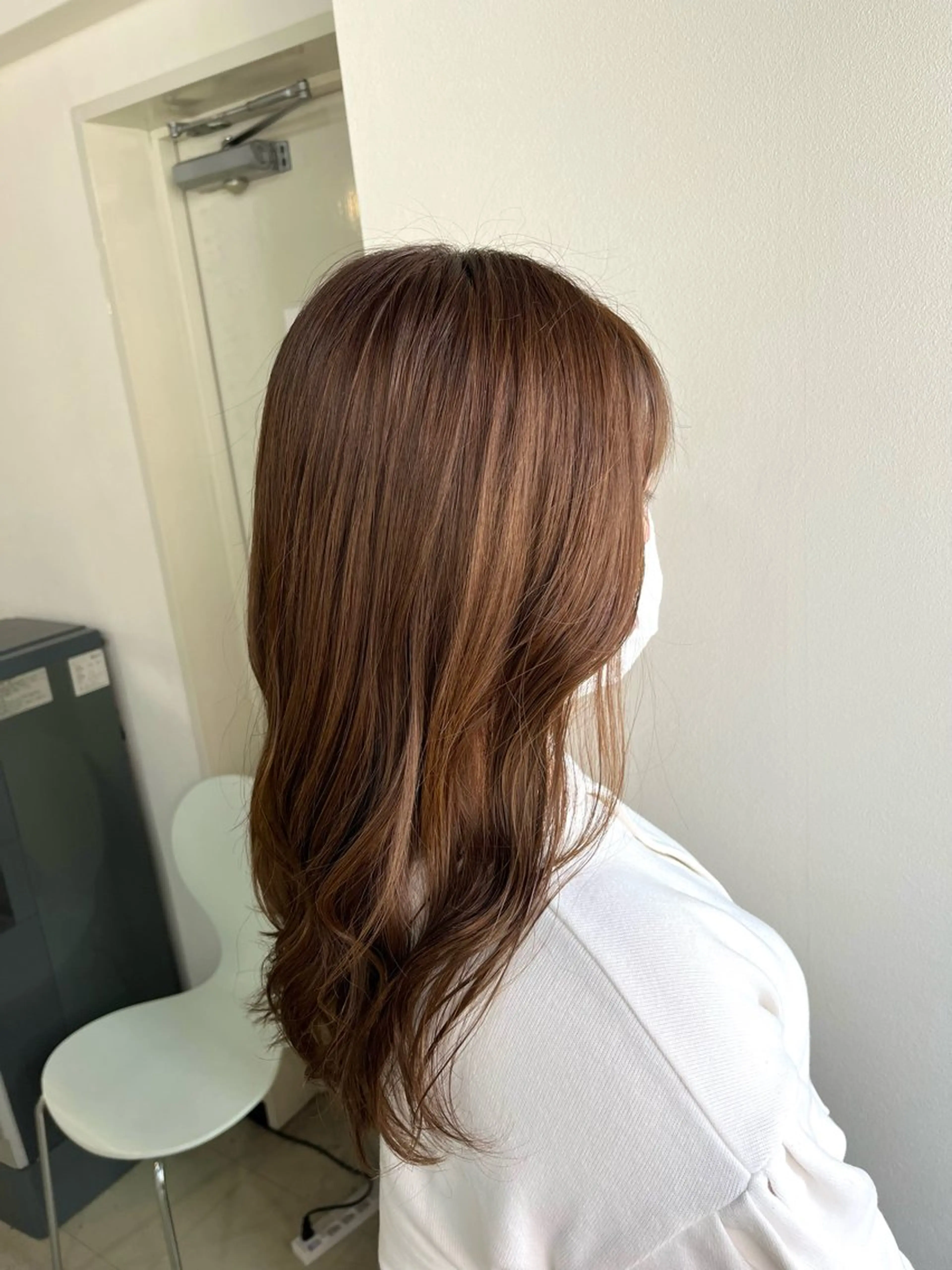 カラー ベージュカラー ミルクティーベージュ カット ヘアカラー トリートメント Sherry/R 三川町　山本なつみのヘアスタイル