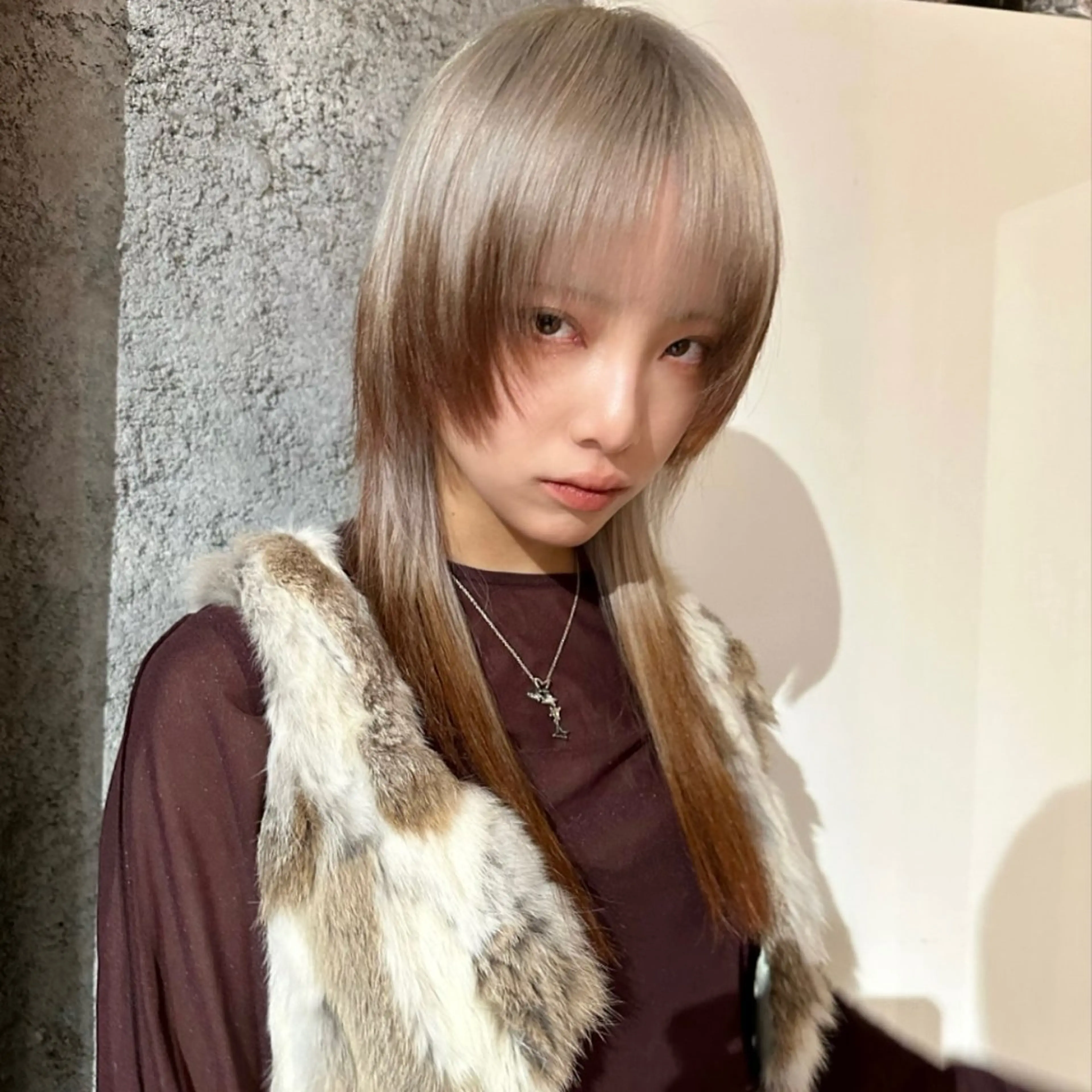 ロング カラー ベージュカラー ブラウンカラー ブラウンベージュ bloc japon所属・ﾌﾞﾚｲｽﾞ˚✧₊⁎ ﾚｲﾔｰToriのヘアスタイル