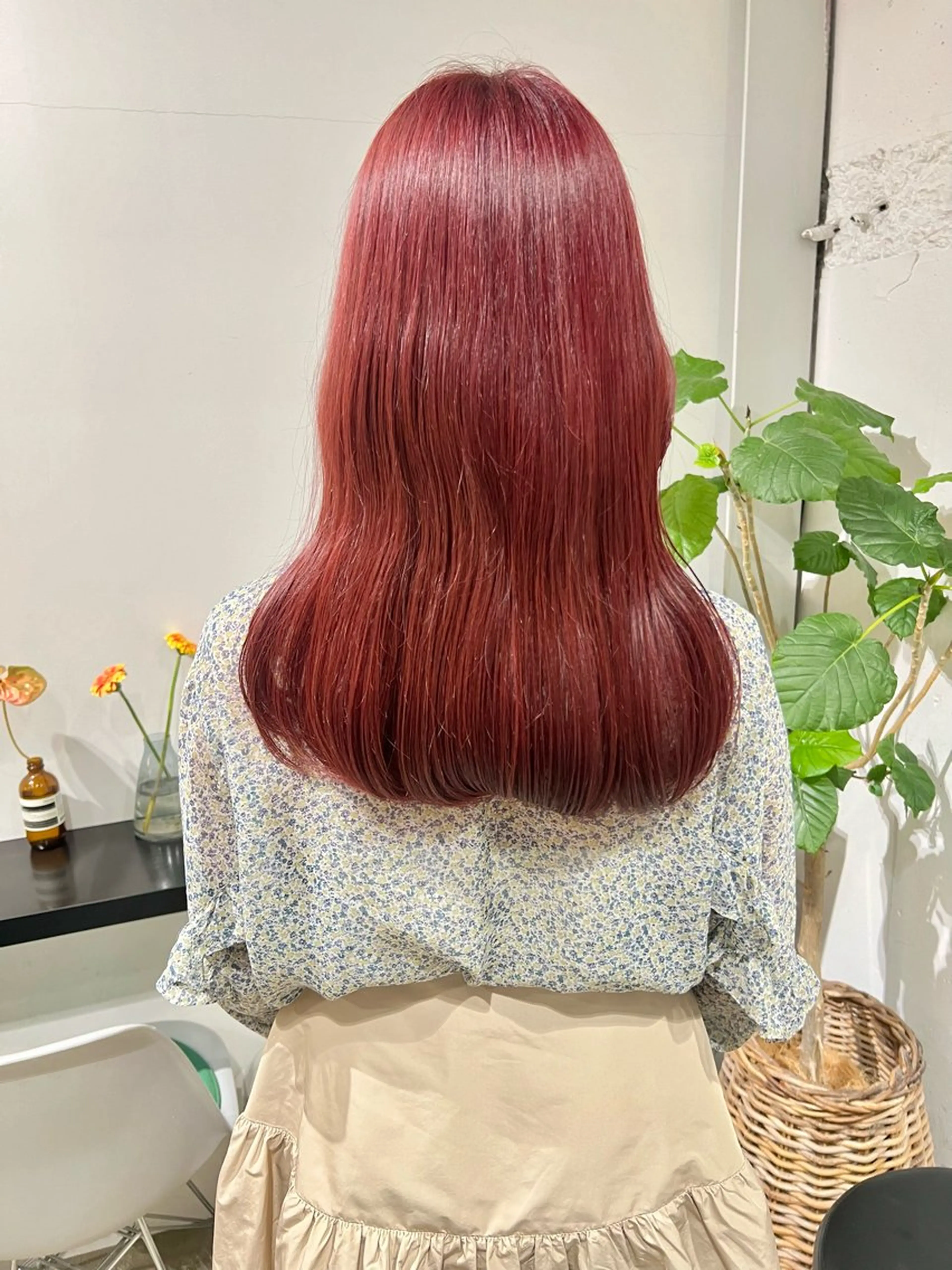 ロング カット ヘアカラー トリートメント 石井 菜々のヘアスタイル