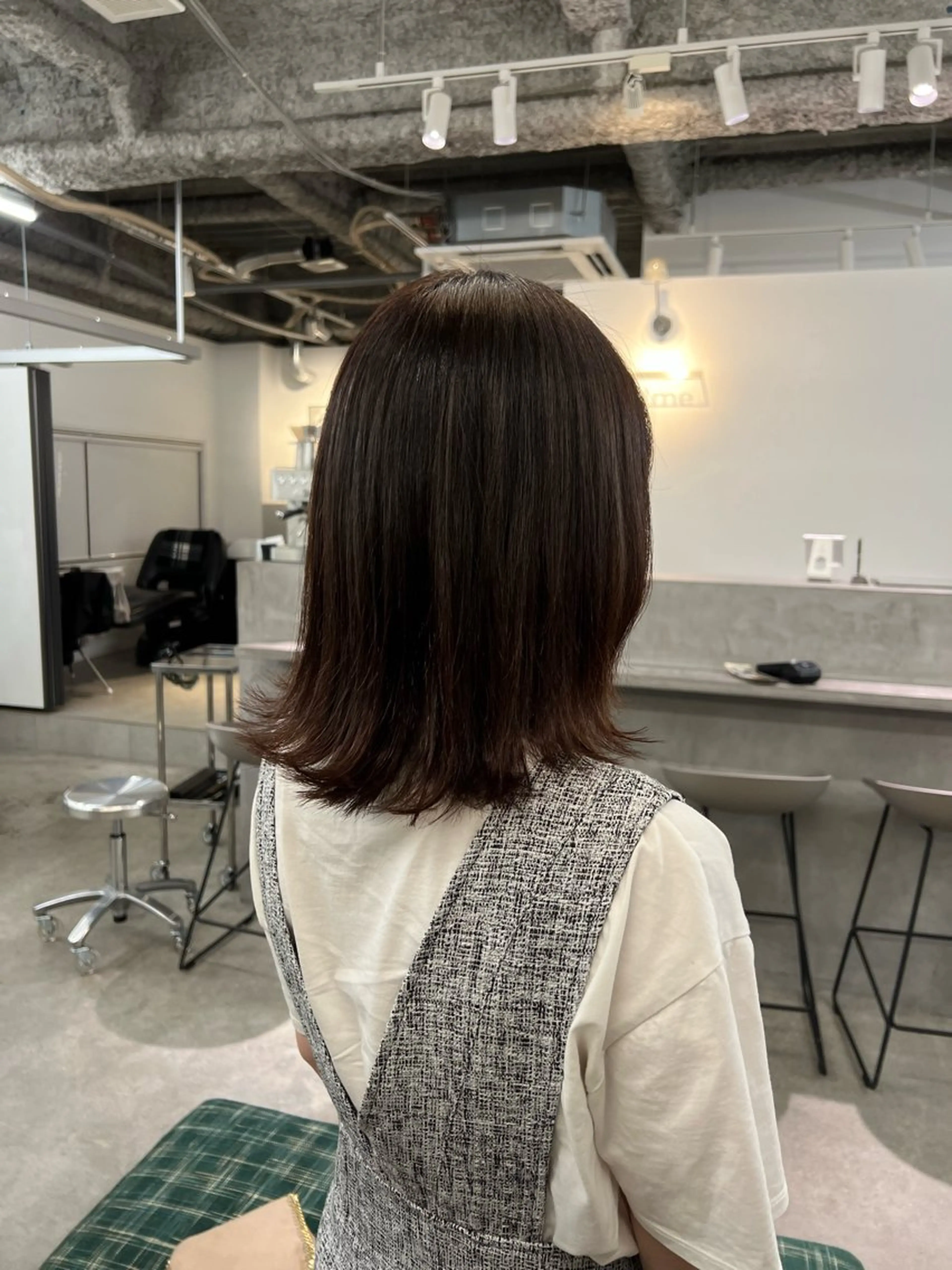 ミディアム カット ヘアカラー パーマ×透明感カラー MIOのヘアスタイル