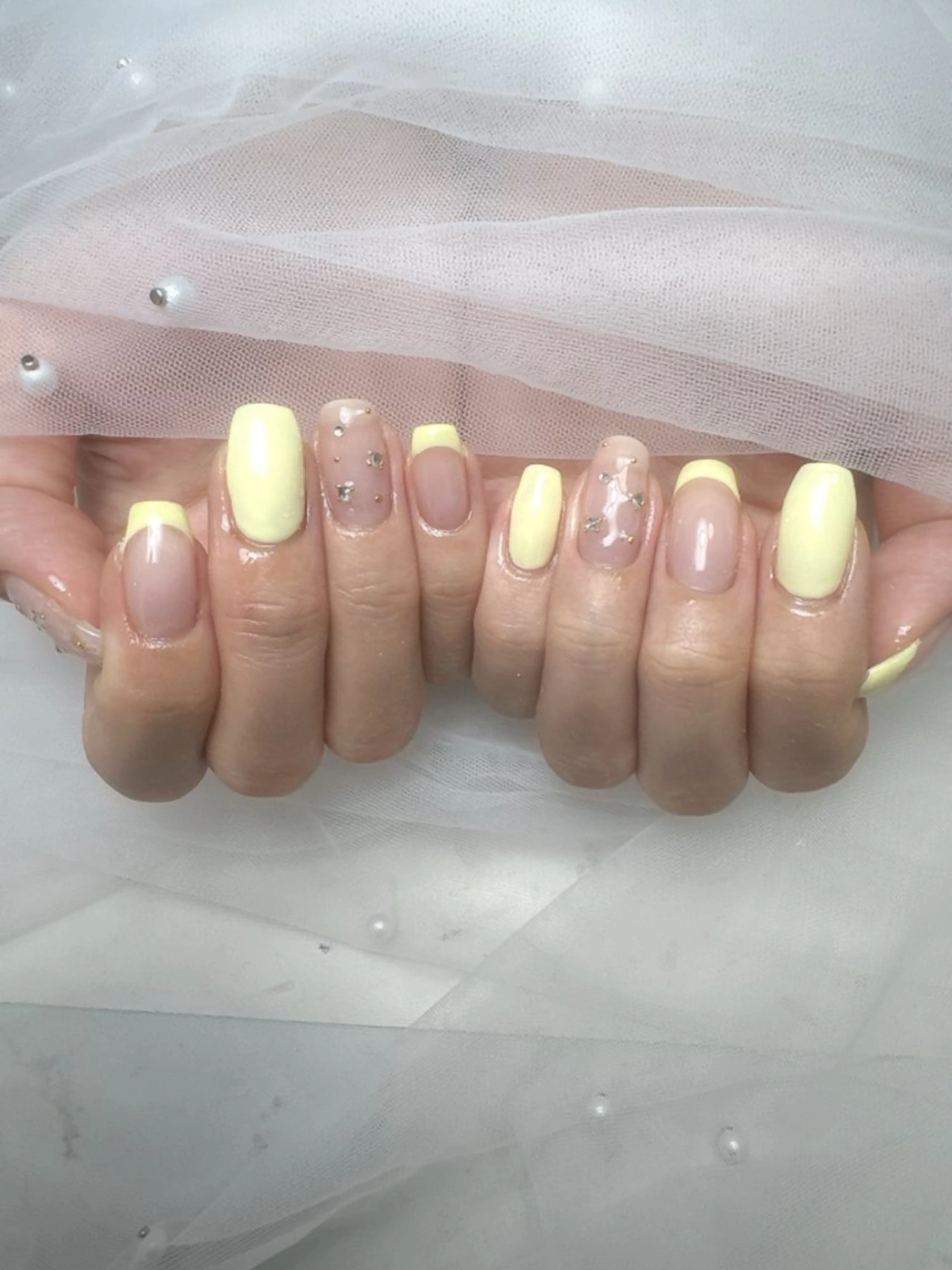 ネイル キラキラネイル 韓国ネイル 持ち込み ワンホンネイル ハンドネイル Queeens nailのネイルデザイン