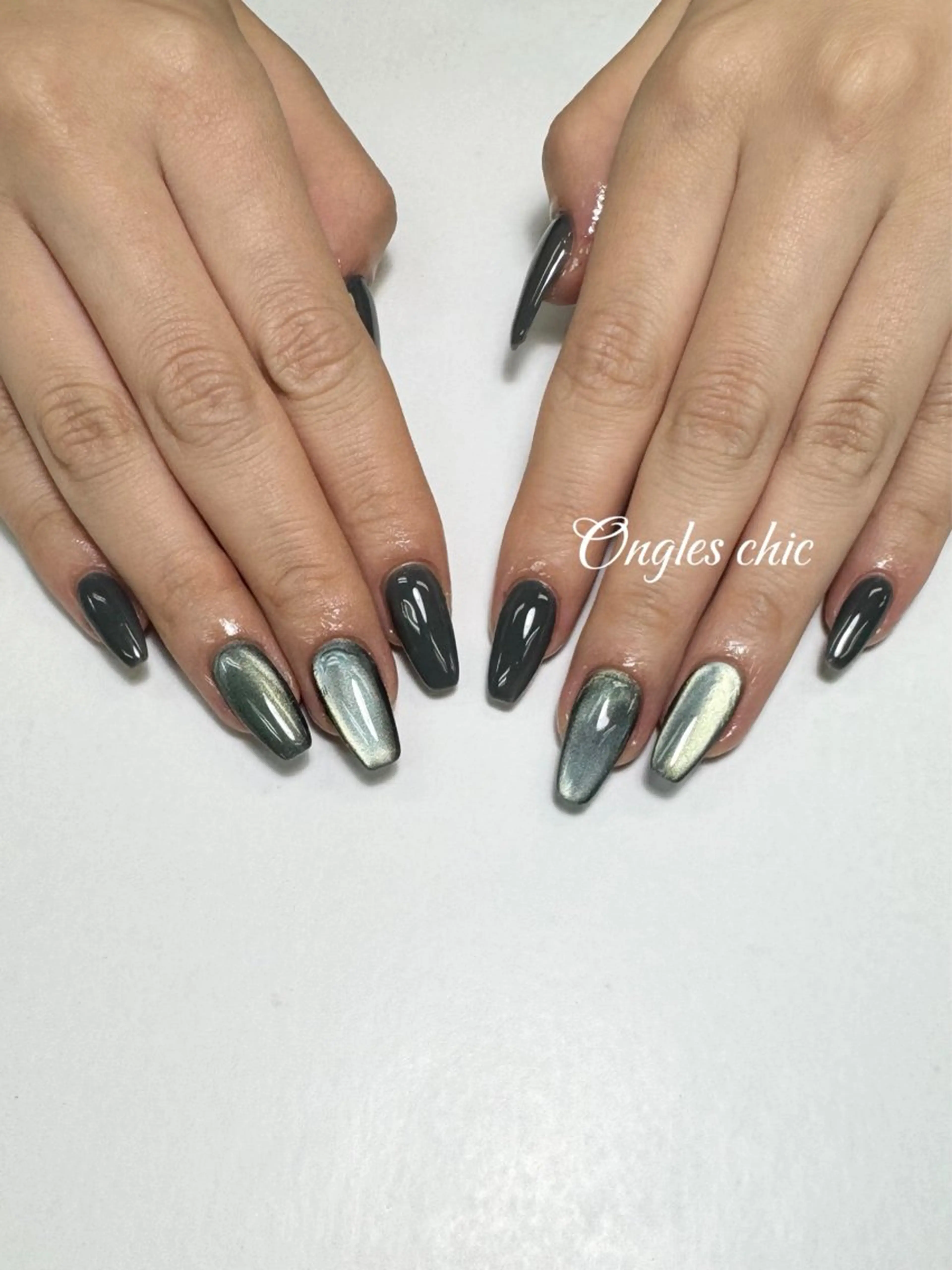 ネイル ハンドネイル ハンドケア ongles chicのネイルデザイン