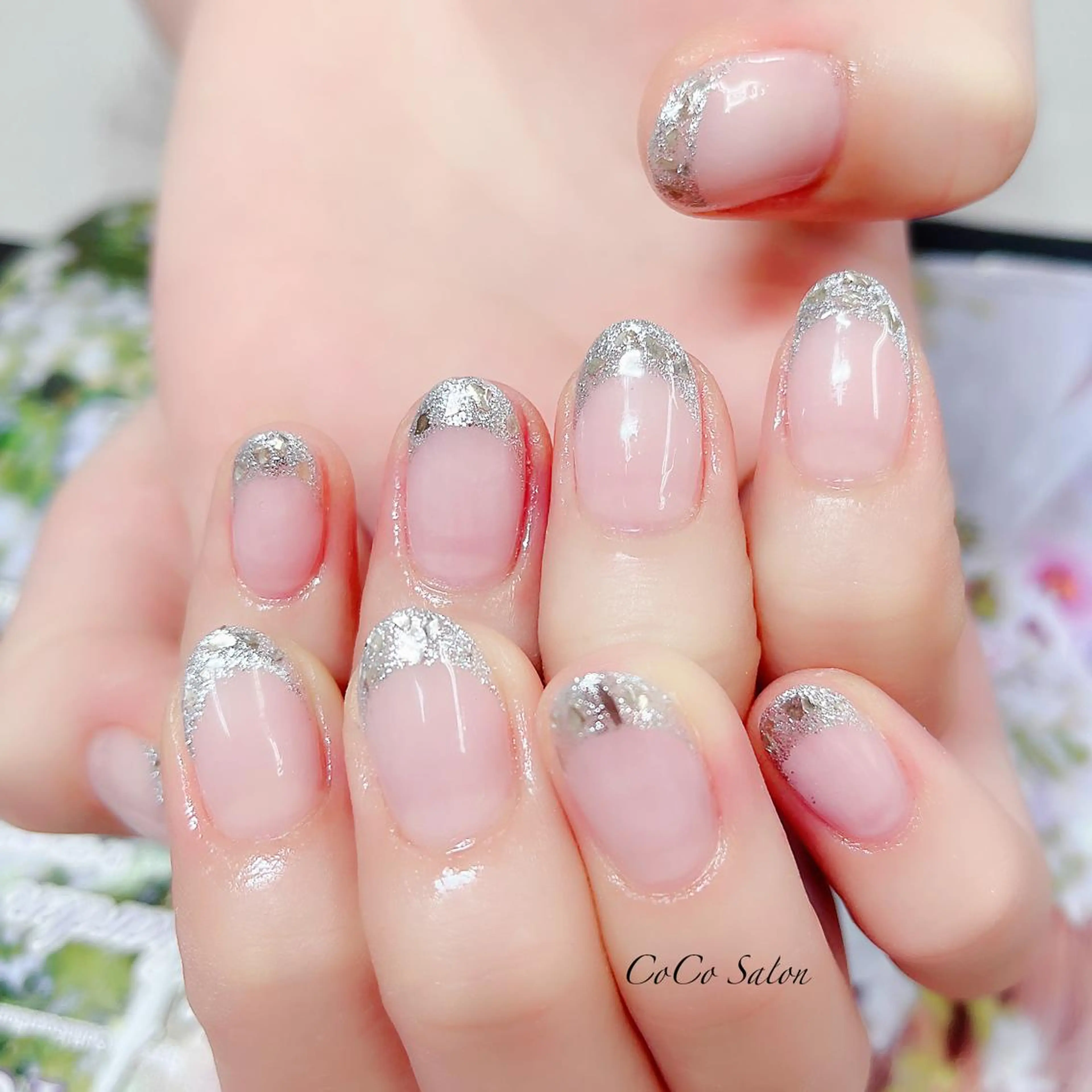 ネイル 成人式 長さ出し フレンチネイル ジェルネイル ガラスフレンチ ハンドネイル CoCoSalon ネイル/まつ毛予約のネイルデザイン