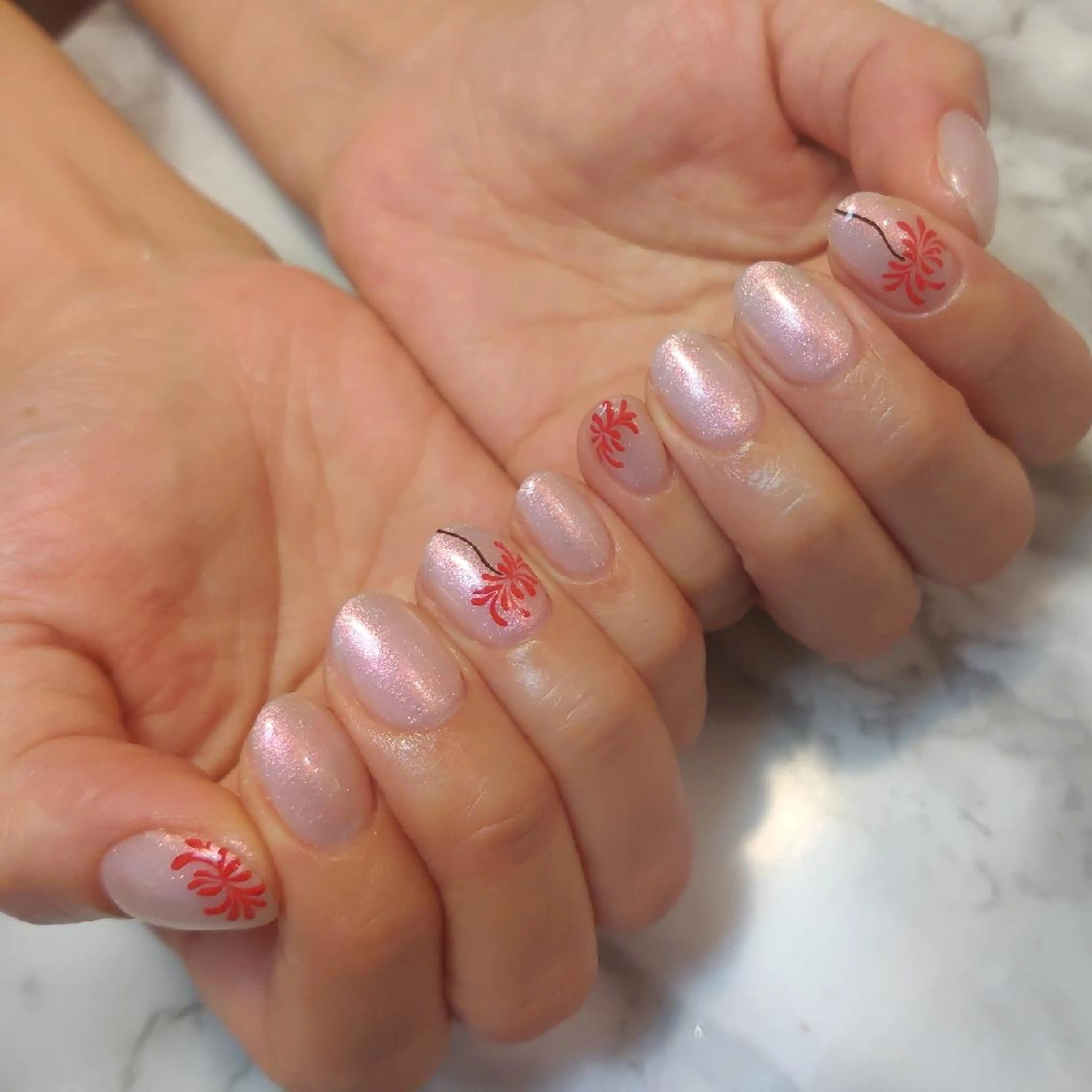 ネイル ジェヌインネイル 河内のネイルデザイン