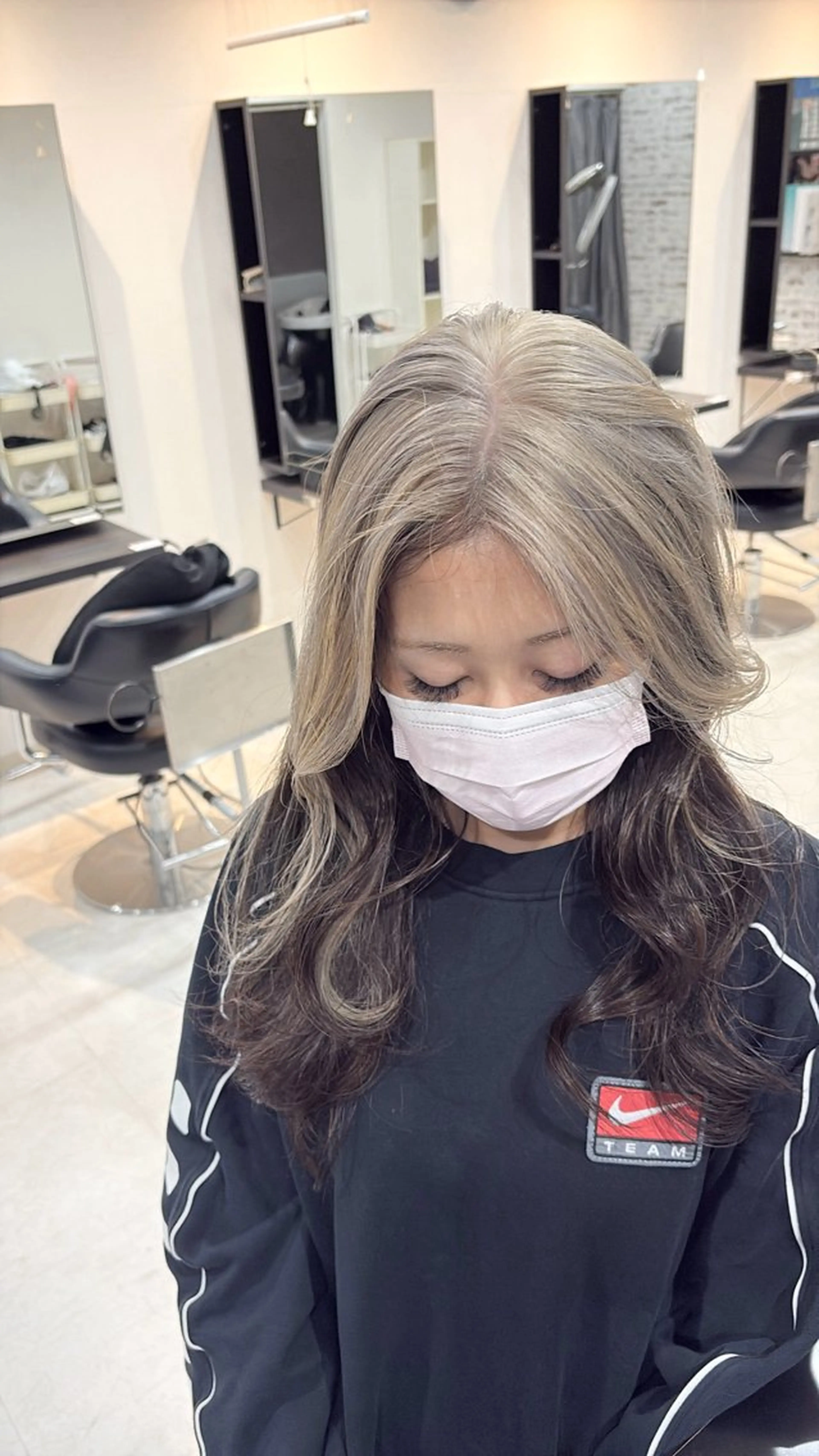 ロング カット ヘアカラー charm小沢 真澄のヘアスタイル