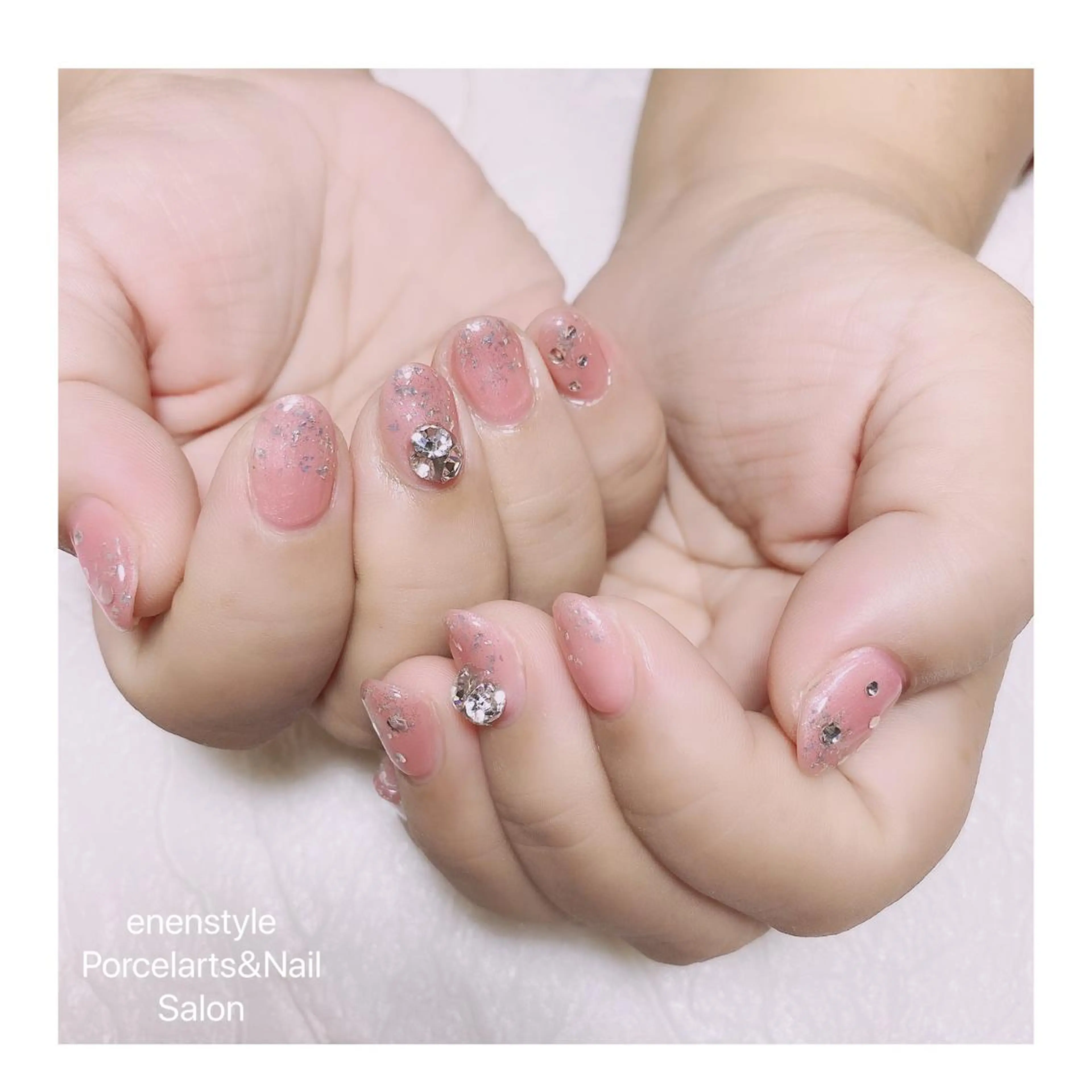 ショート ネイル ハンドネイル 👑enen style👑のネイルデザイン