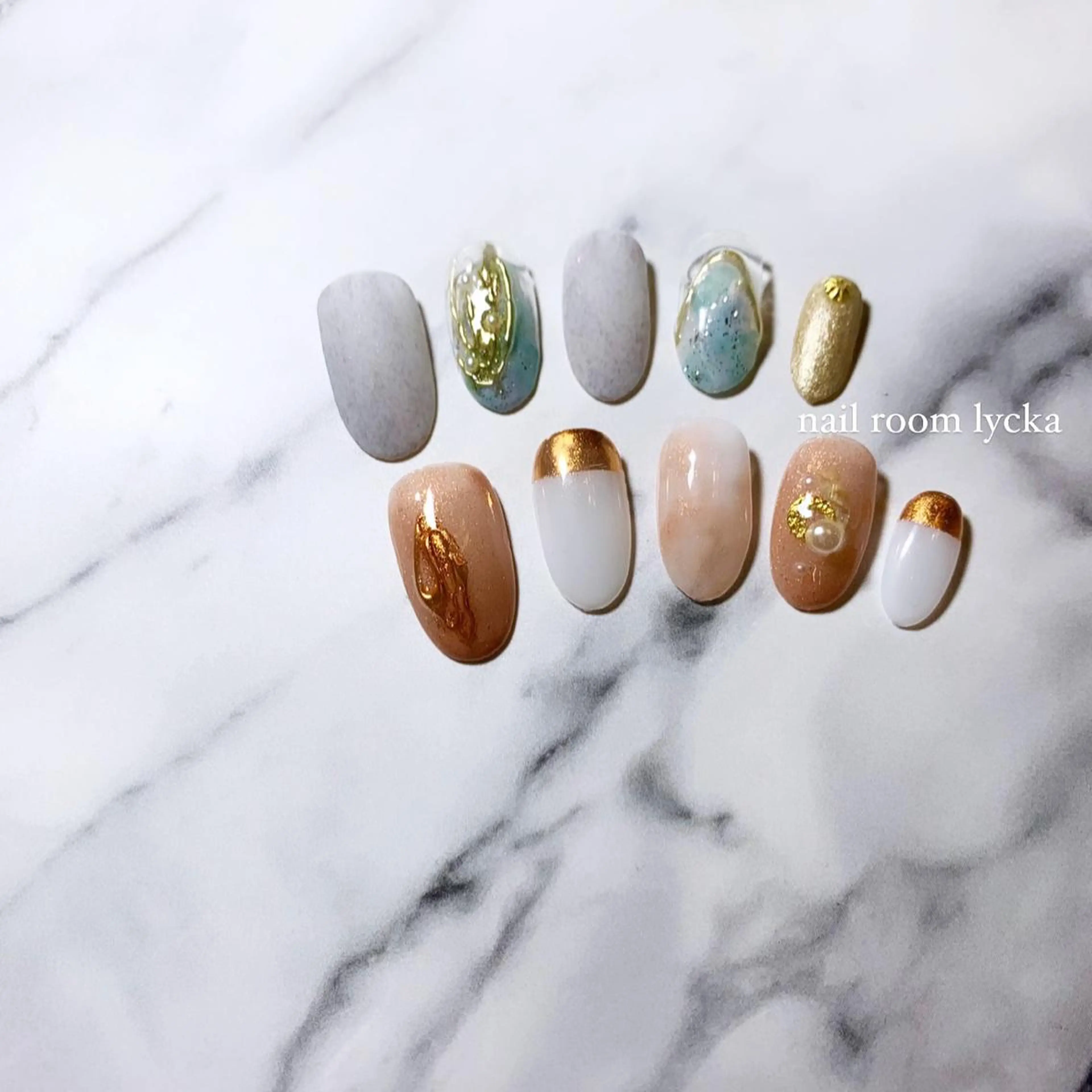 ネイル ﾈｲﾙﾙｰﾑﾘｯｶ 𝐦𝐚𝐲𝐮のネイルデザイン