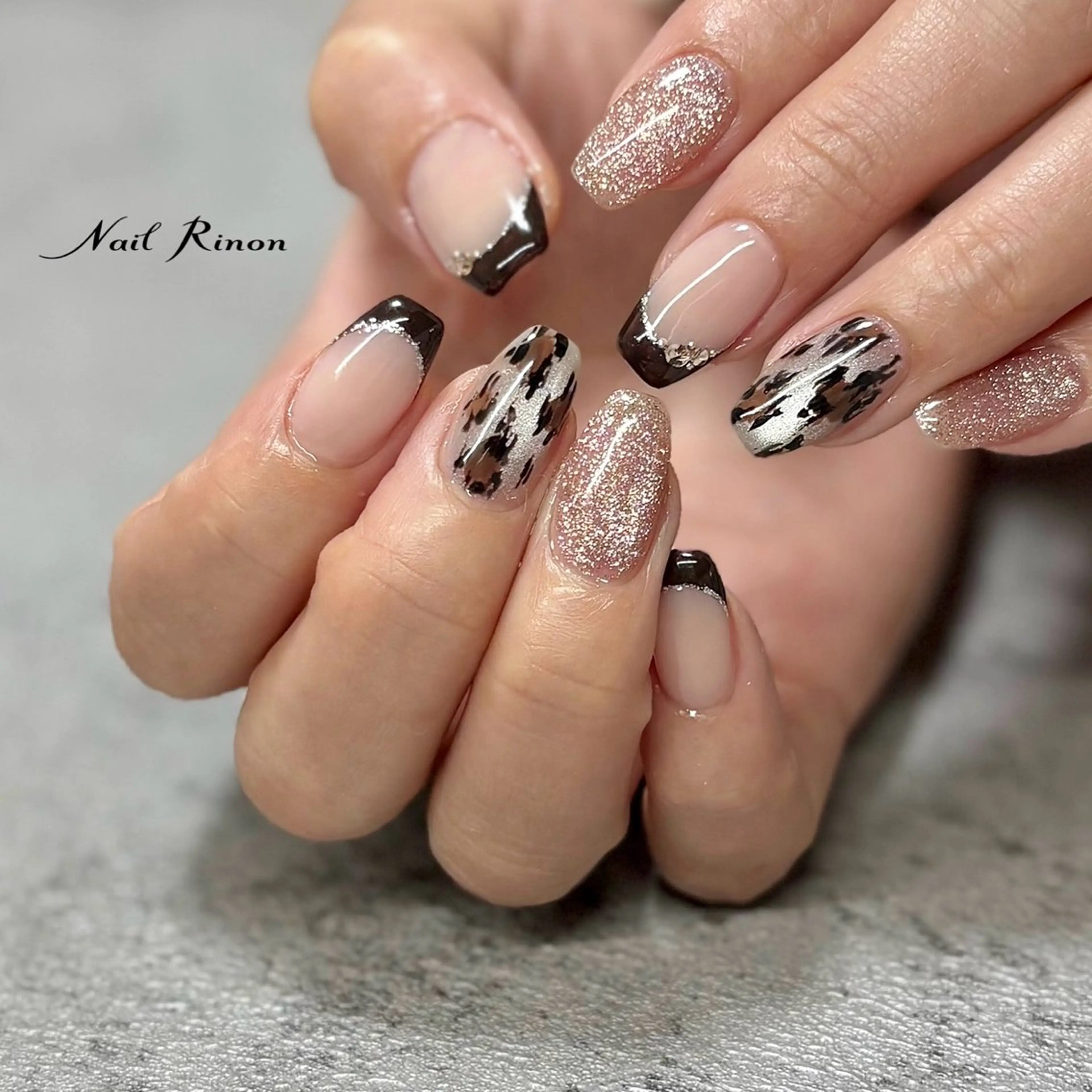 ネイル アニマル柄 ハンドネイル Nail Rinonのネイルデザイン