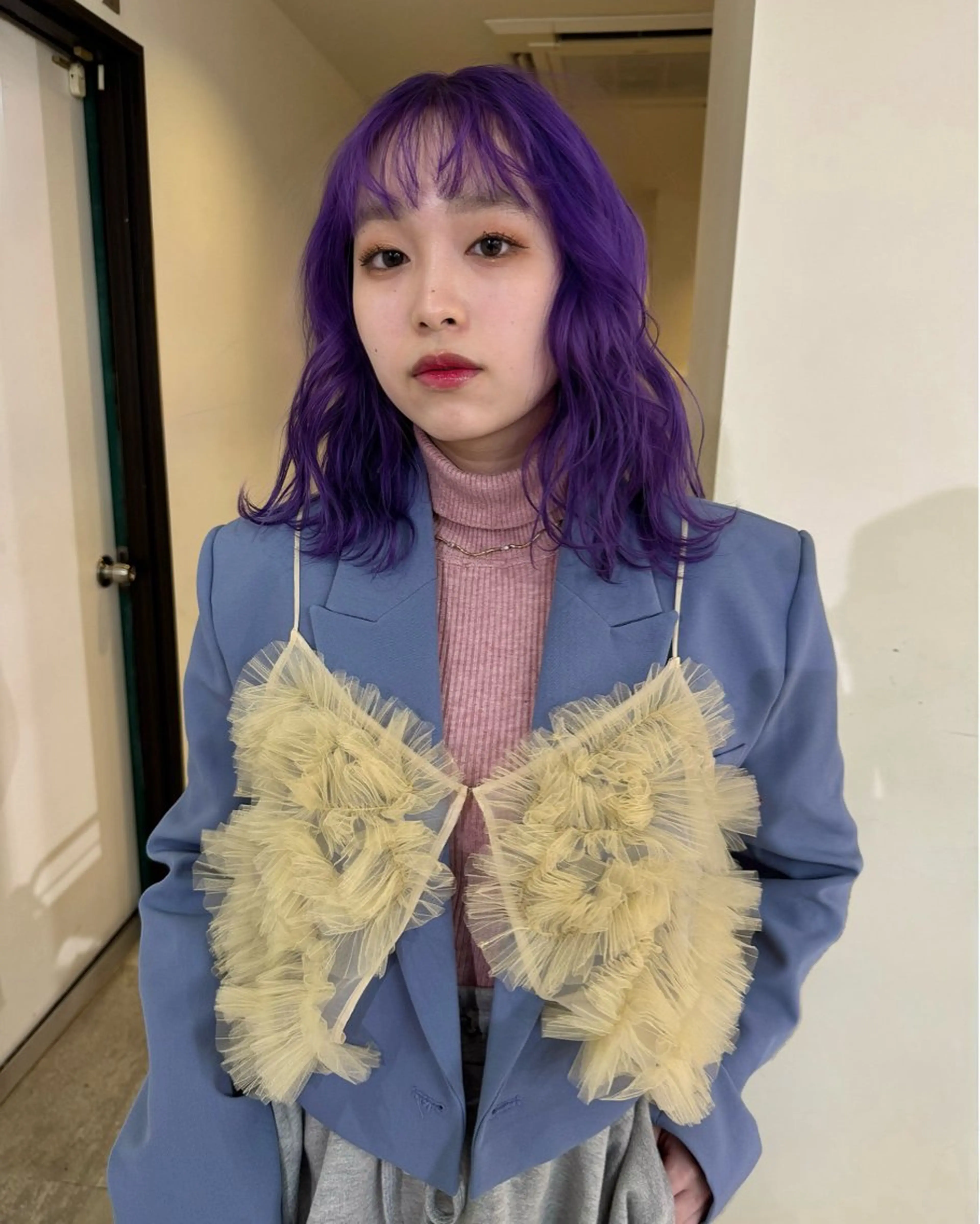 ミディアム カラー ブリーチ ヘアカラー トリートメント RAIMA ケアハイトーンのヘアスタイル