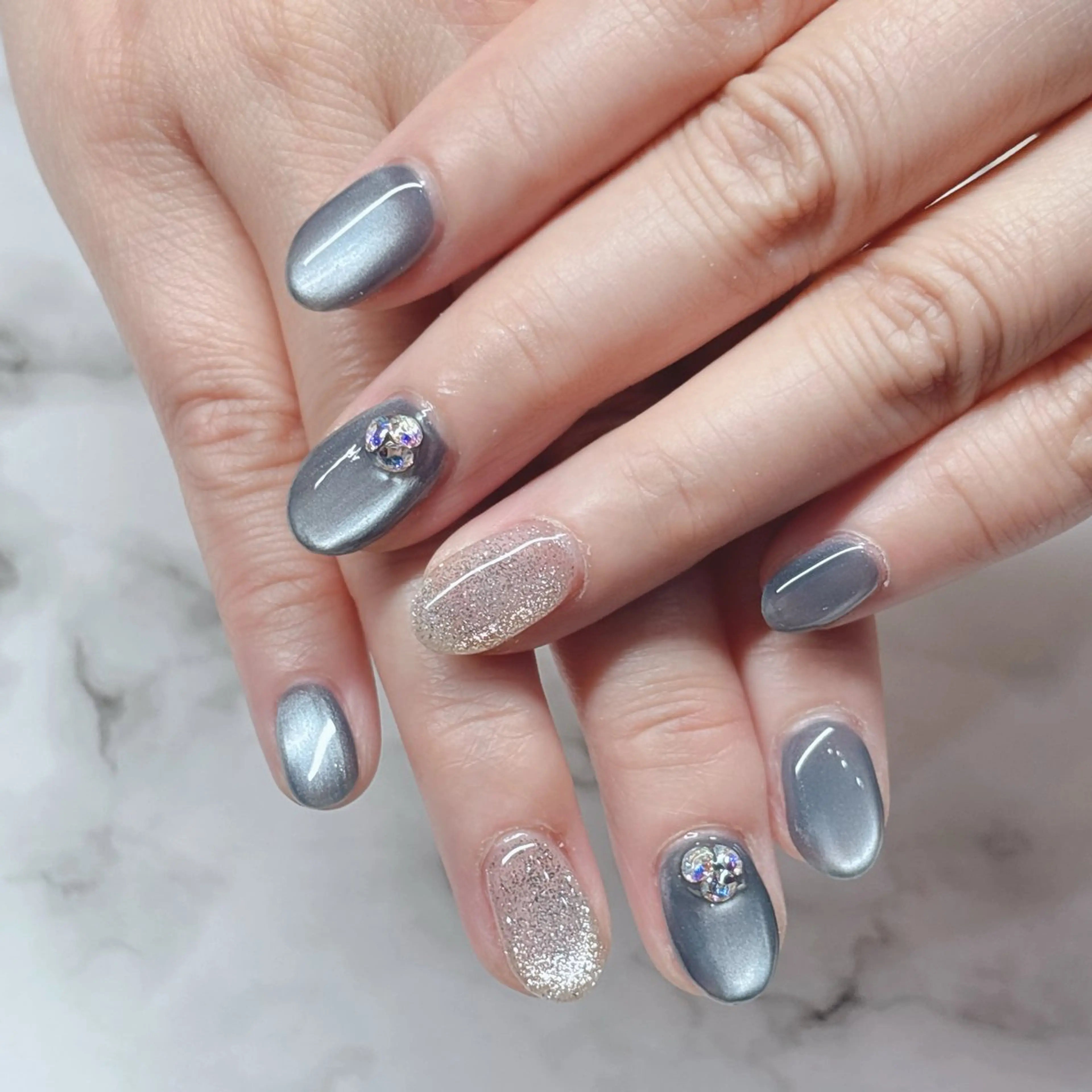 ネイル Me19🕊️‎🤍 yuriのネイルデザイン