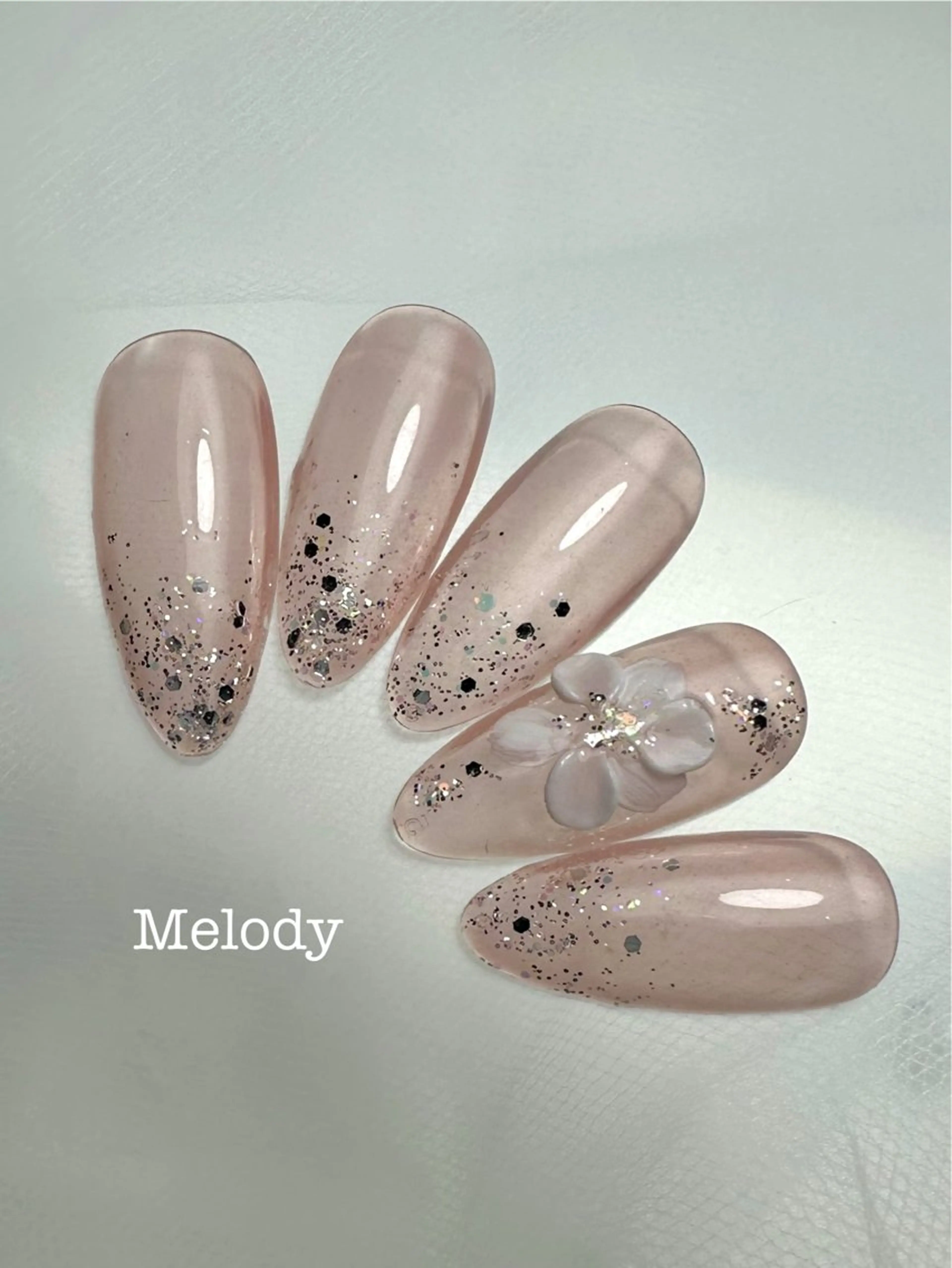 オフィスnailにおすすめ【初回・2回目同価格】４月キャンペーンネイル②(3Dフラワーart)の写真