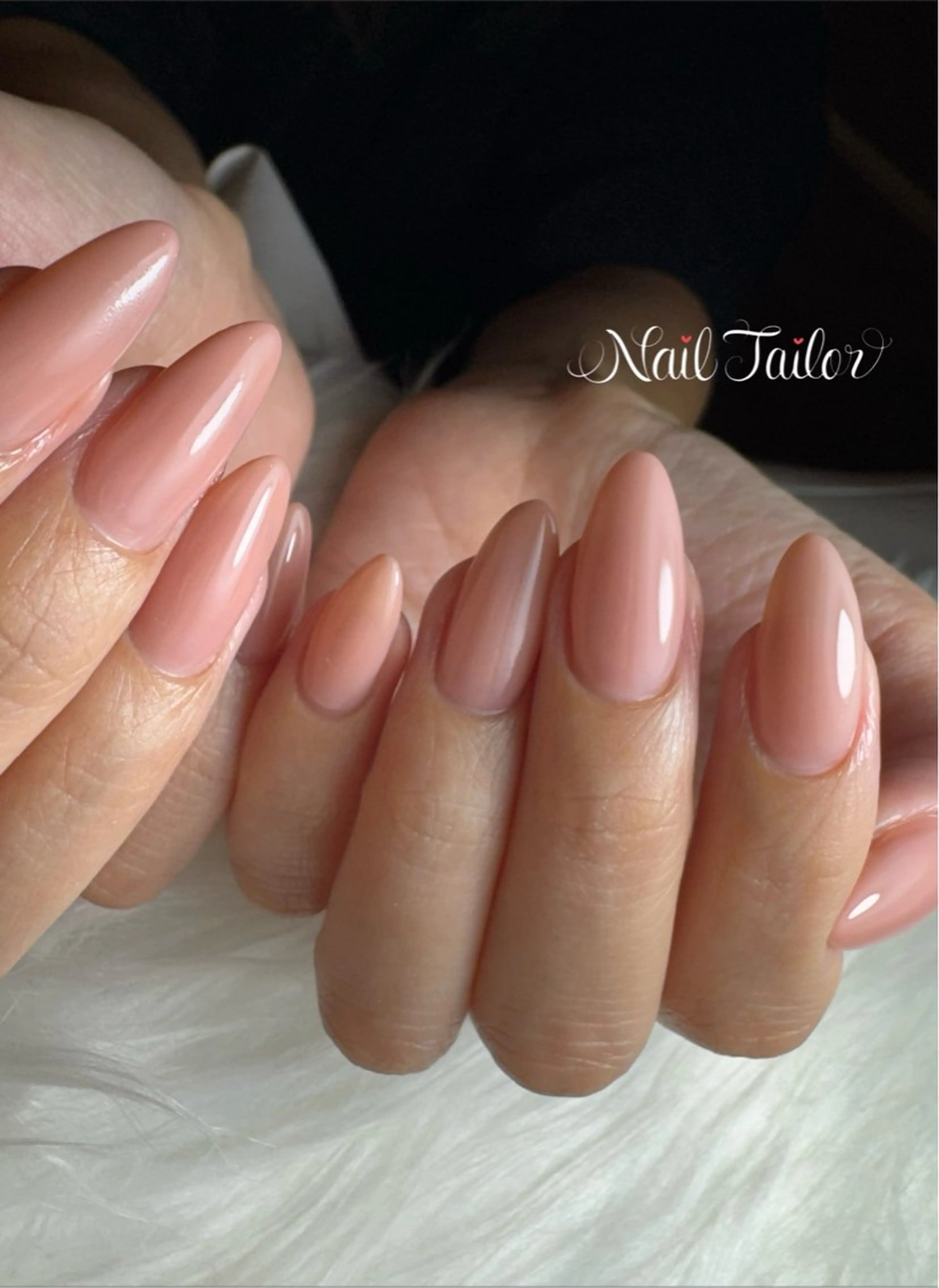 ネイル ロングネイル オフィスネイル ワンカラーネイル ピンク ハンドネイル NailTailor ネイルテイラーのネイルデザイン